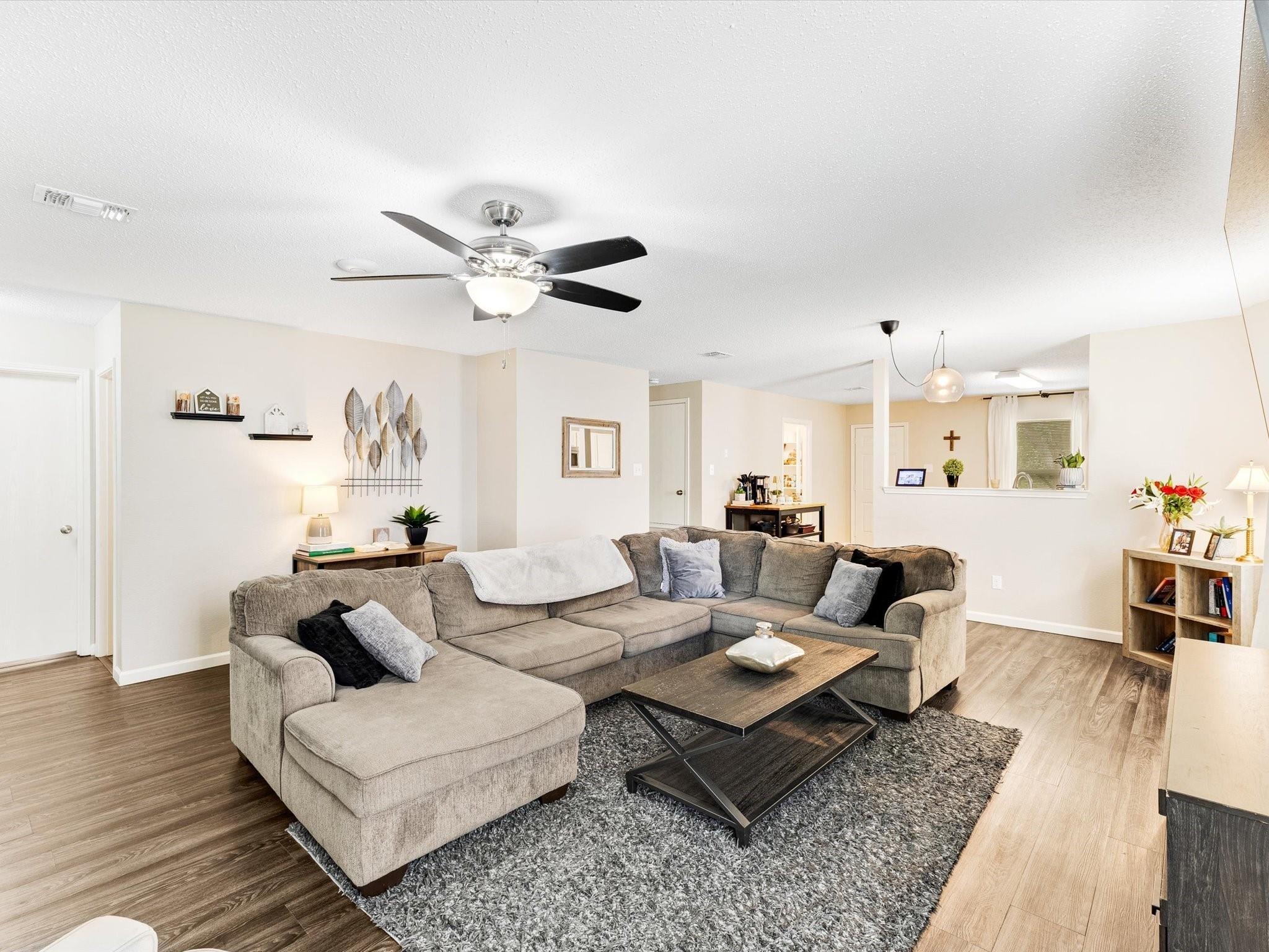 Shawnee Trl, Justin, TX 76247