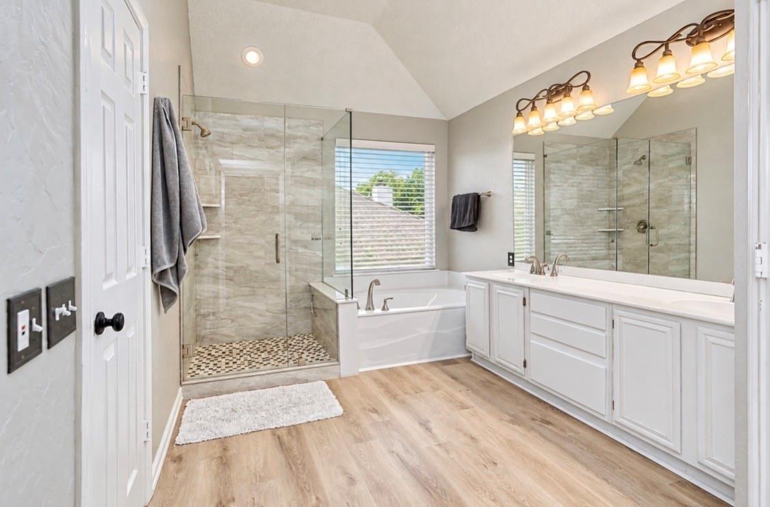 Lacey Oak Ln, Keller, TX 76248