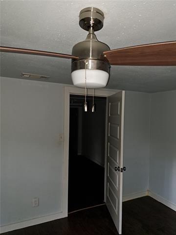 Spring Ave, Carrollton, TX 75006