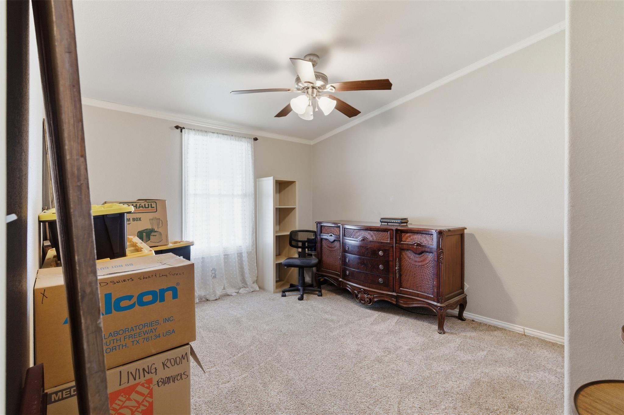 N Sky Ct, Granbury, TX 76049