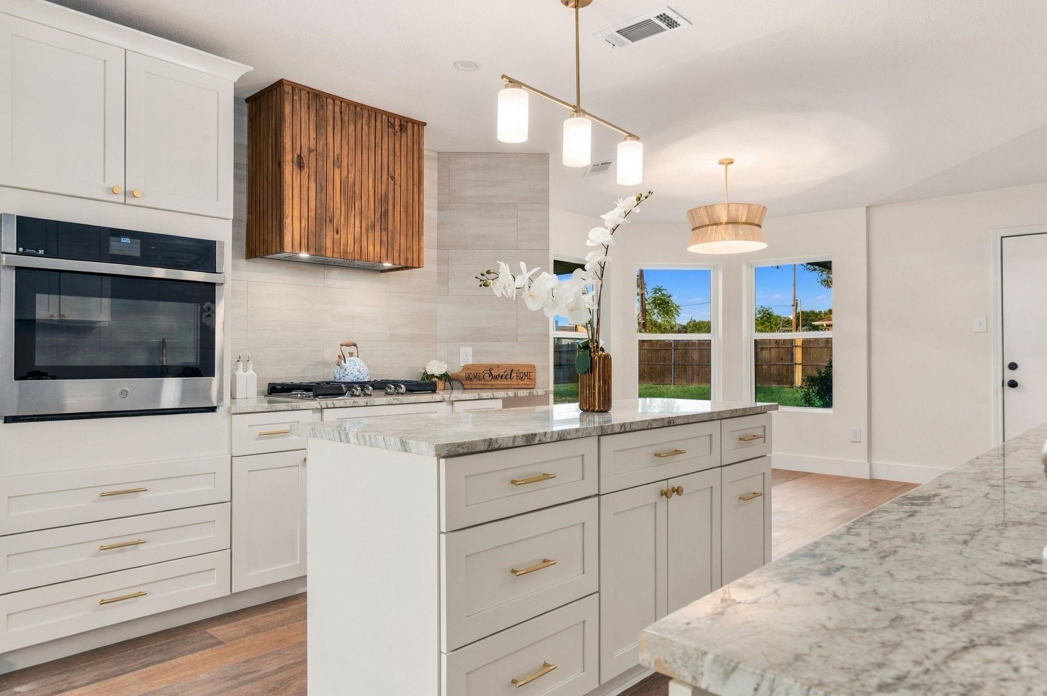 Whispering Hills Dr, Dallas, TX 75243