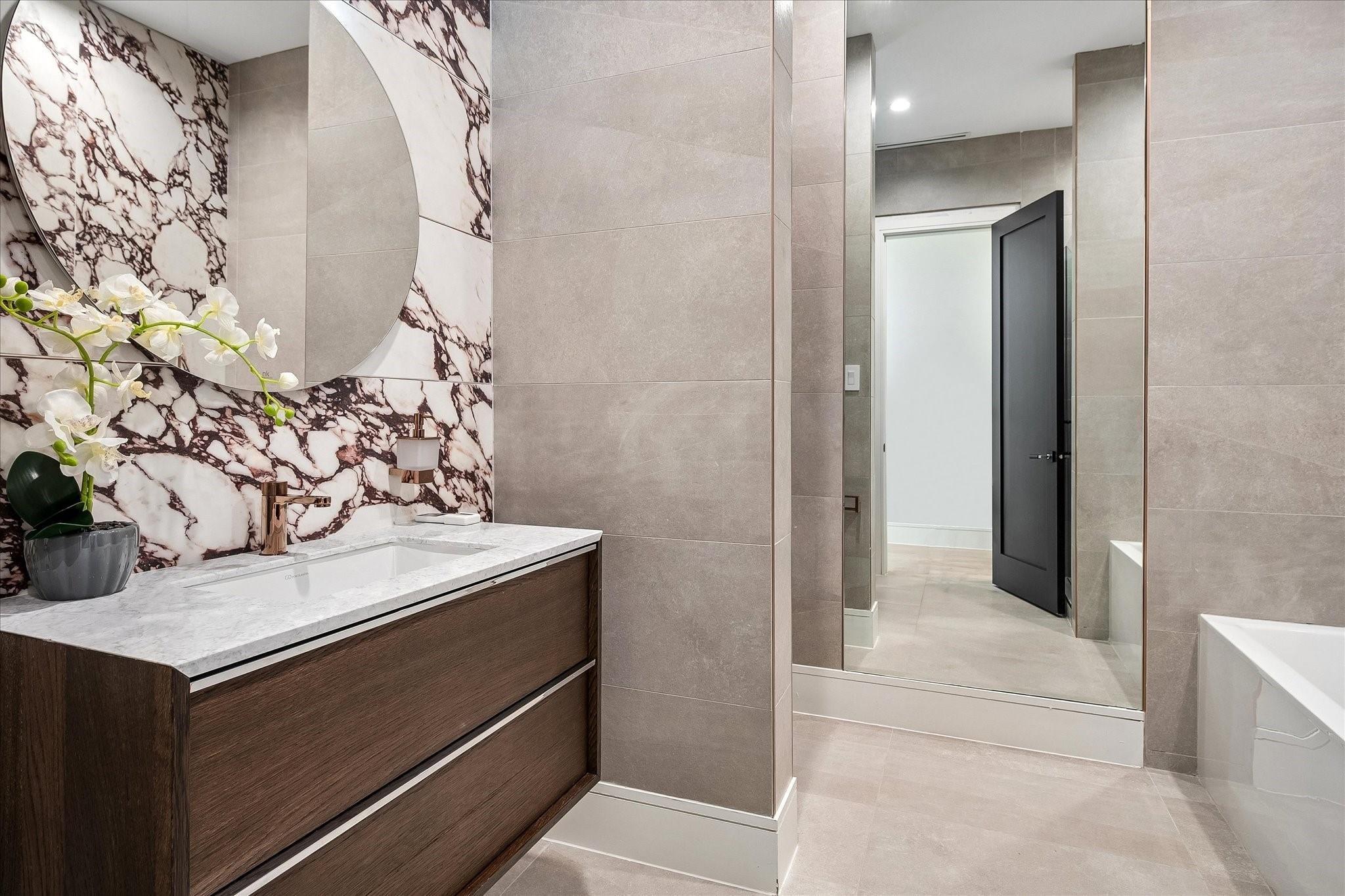 Caladium Dr, Dallas, TX 75230