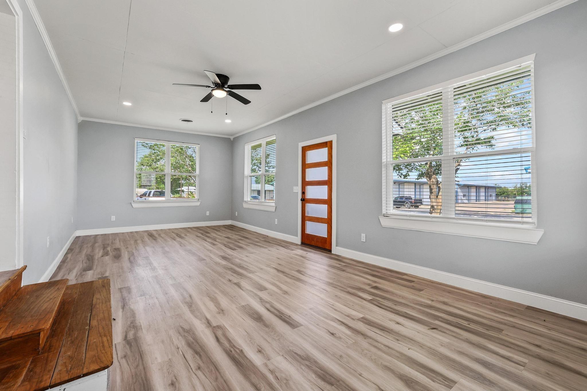 Juanita Dr, Denison, TX 75020