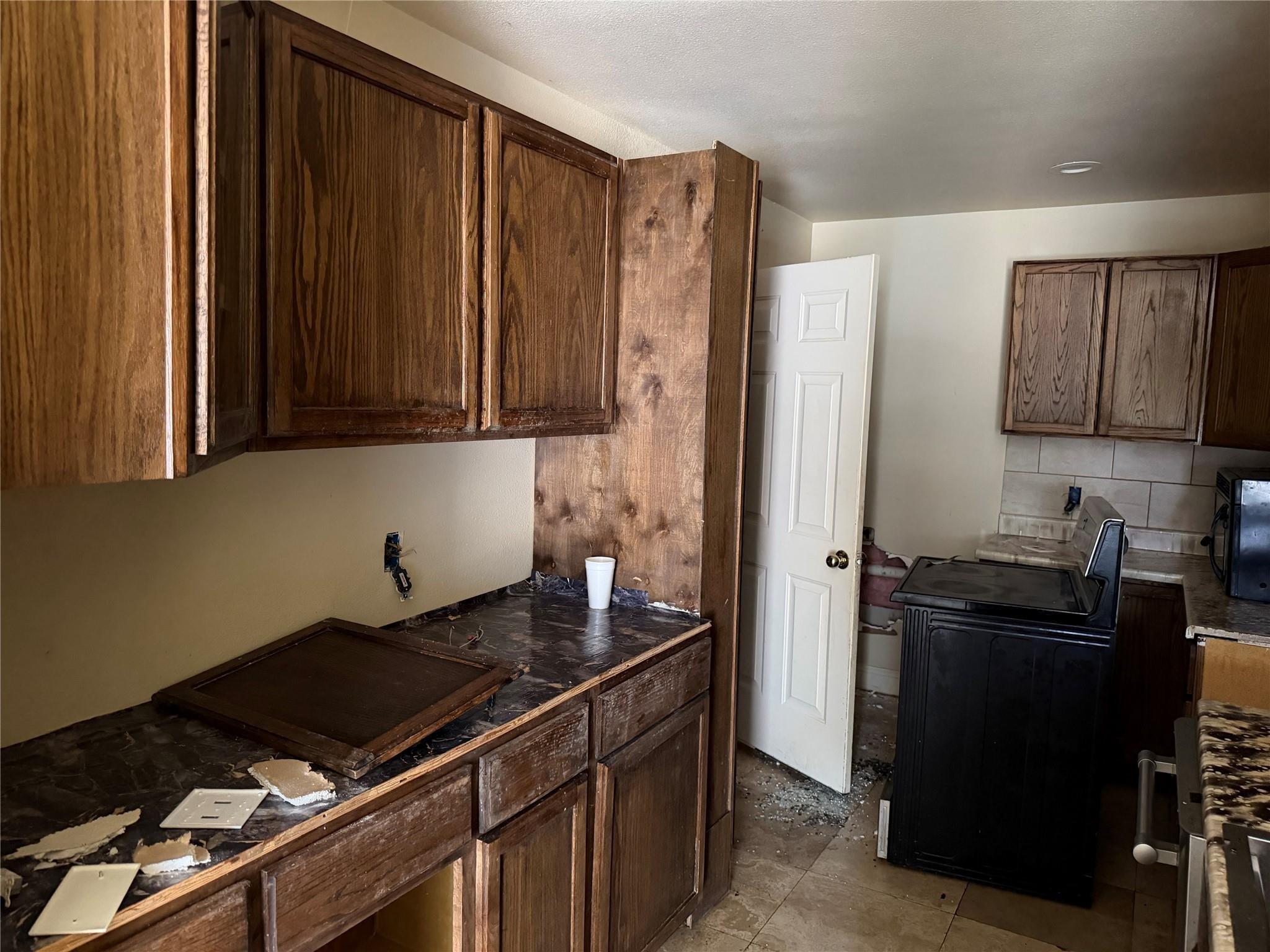 Addie Rd, Dallas, TX 75217