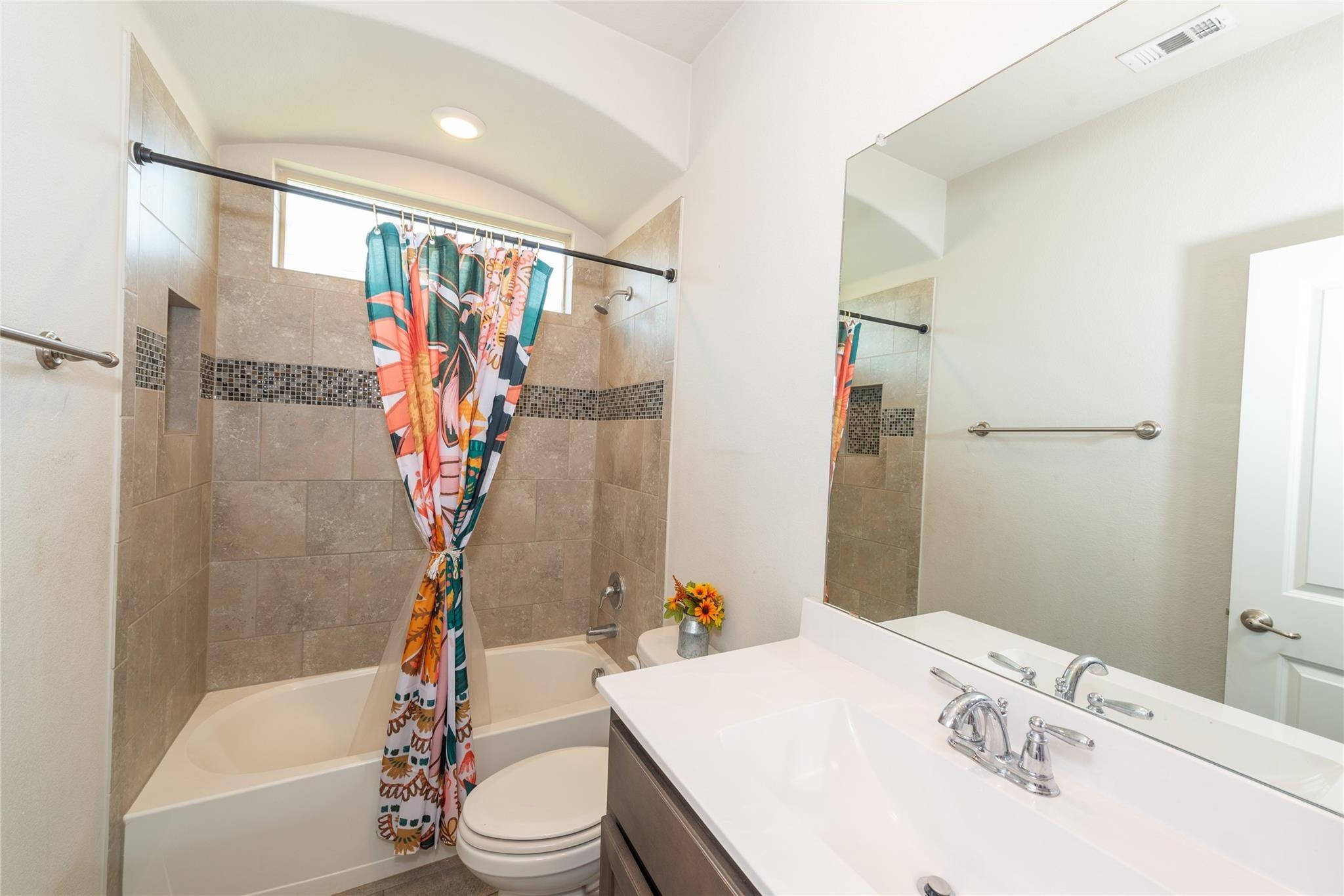 Redding Dr, Saginaw, TX 76131