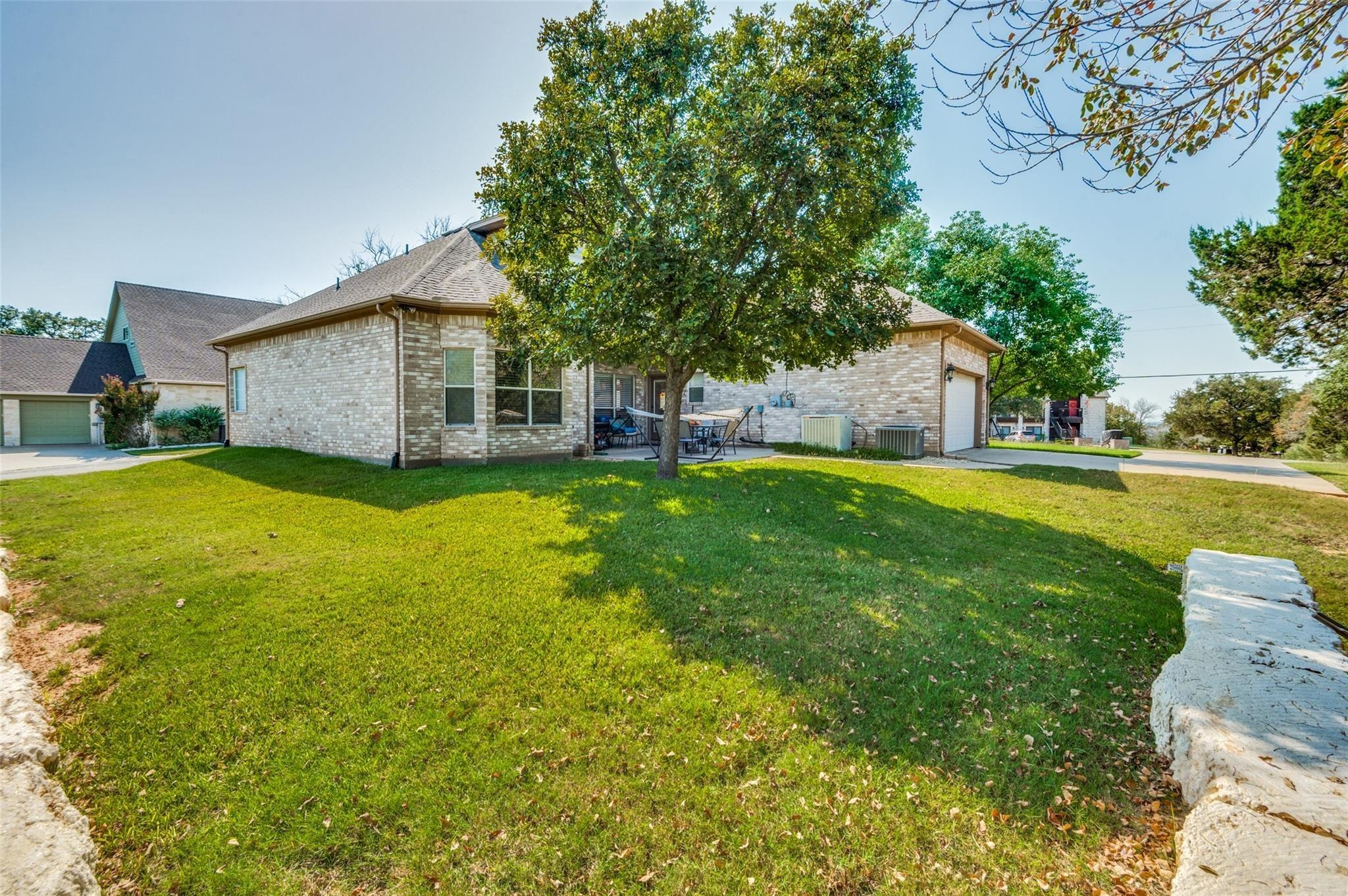 Heartwood Cir, Whitney, TX 76692