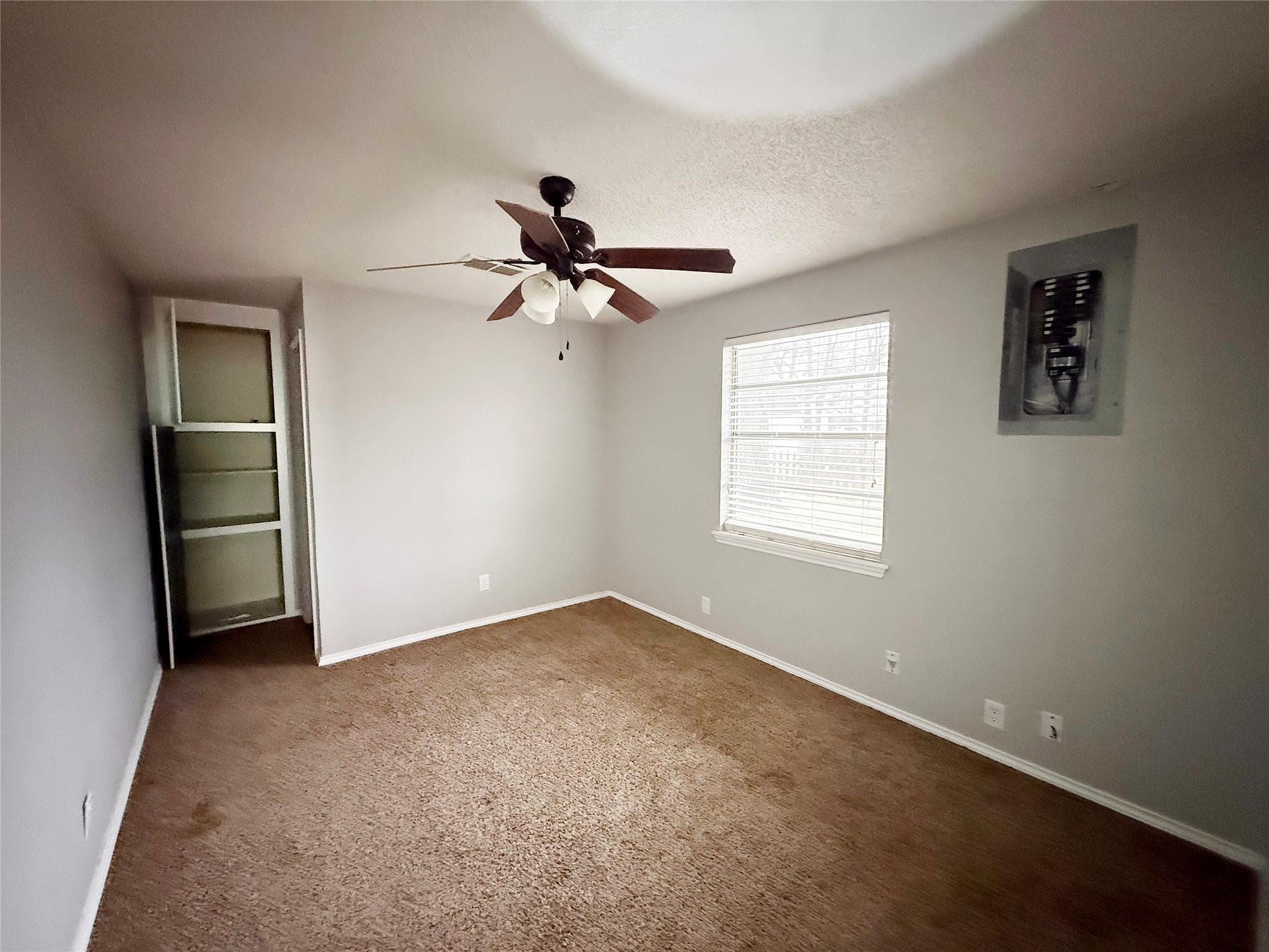 E Mckinney Ave, Cooper, TX 75432