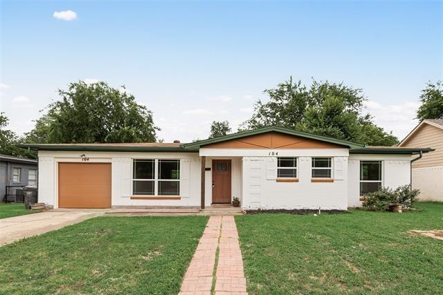 Dupont Cir, Fort Worth, TX 76134