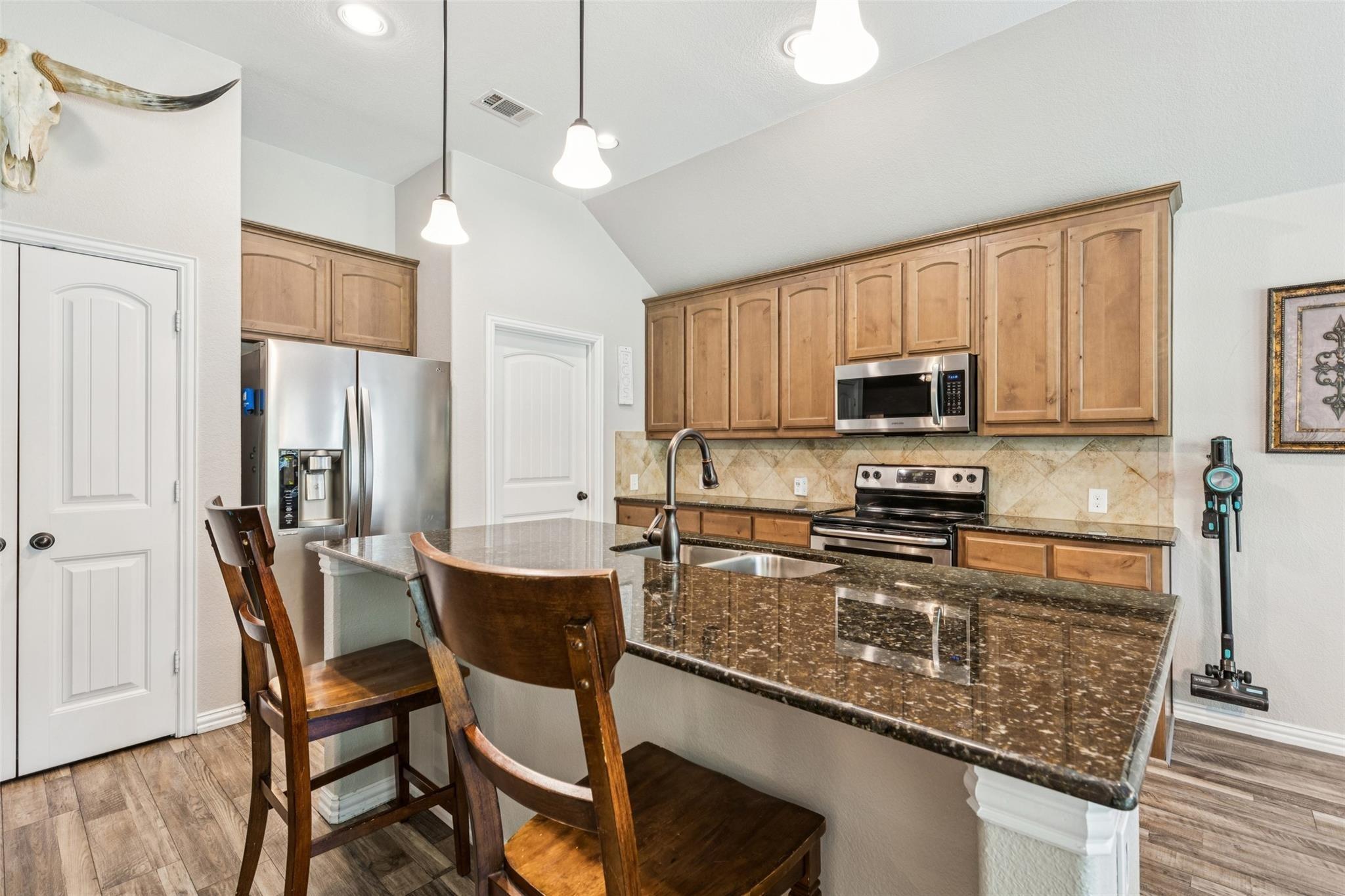 Yahweh St, Leonard, TX 75452