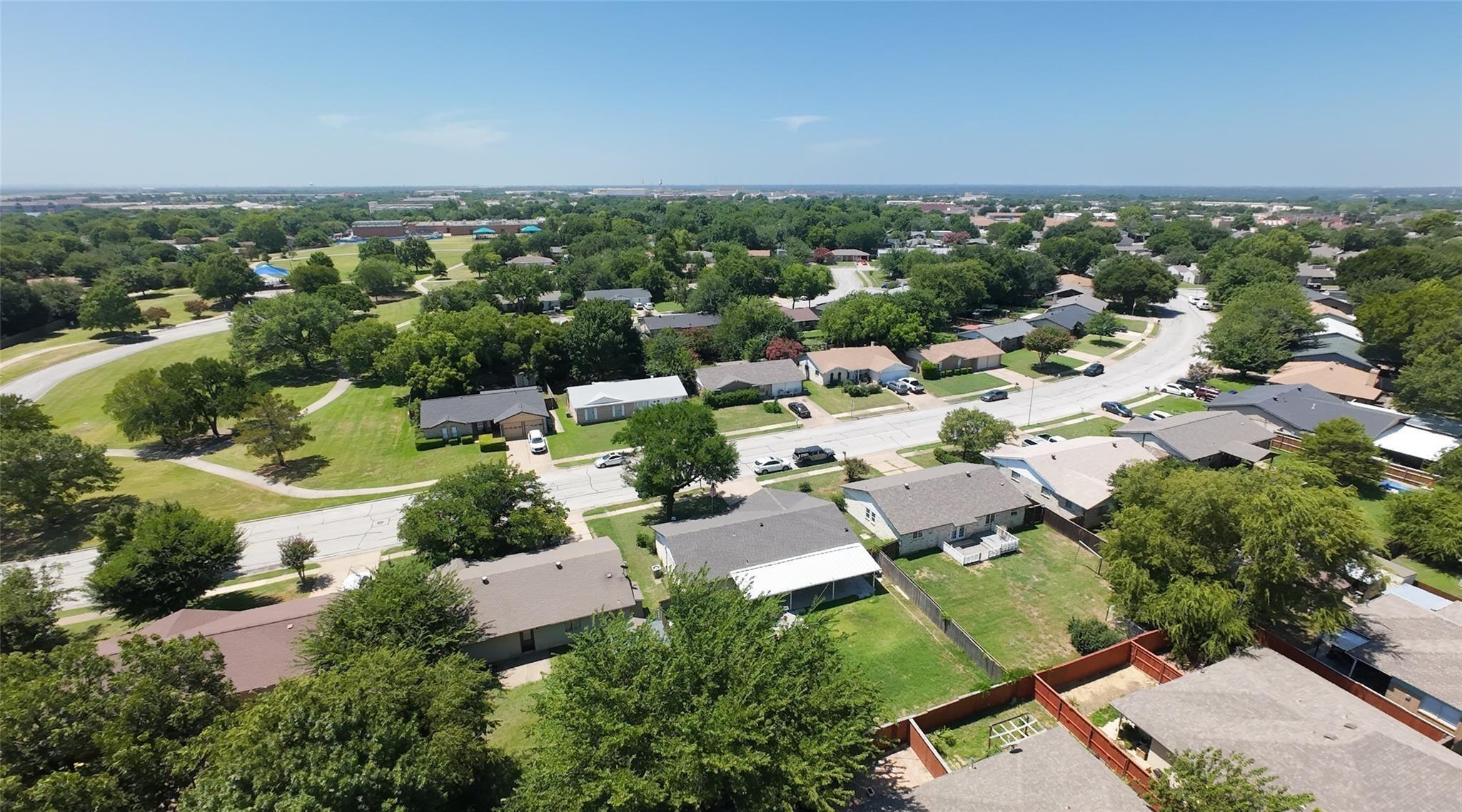 Waverly Dr, Arlington, TX 76015