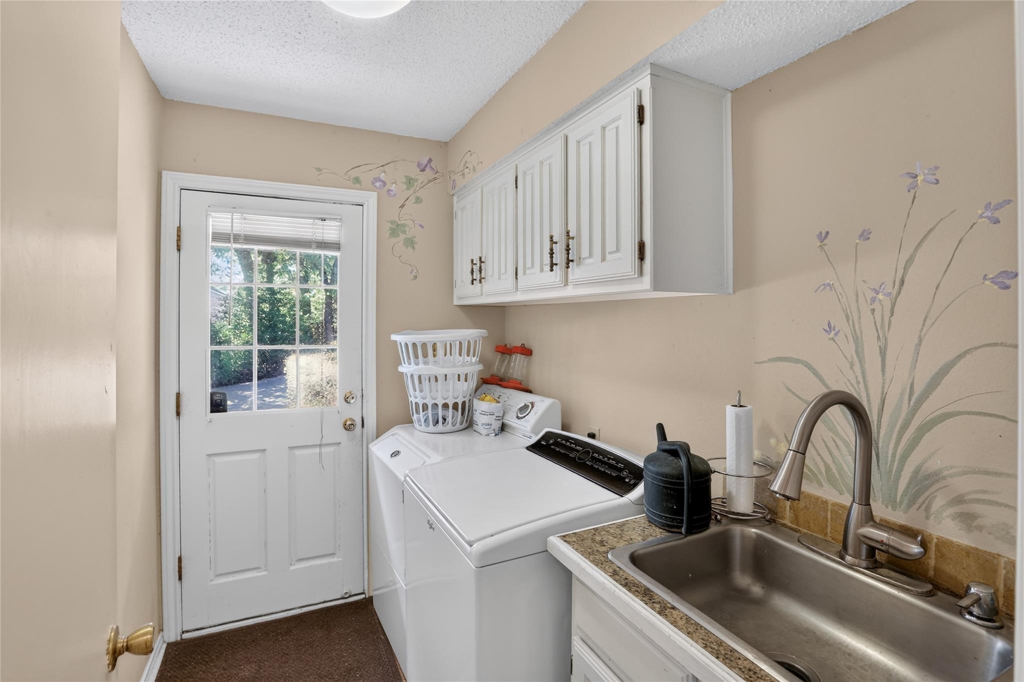 Cross Bend Ct, Arlington, TX 76016