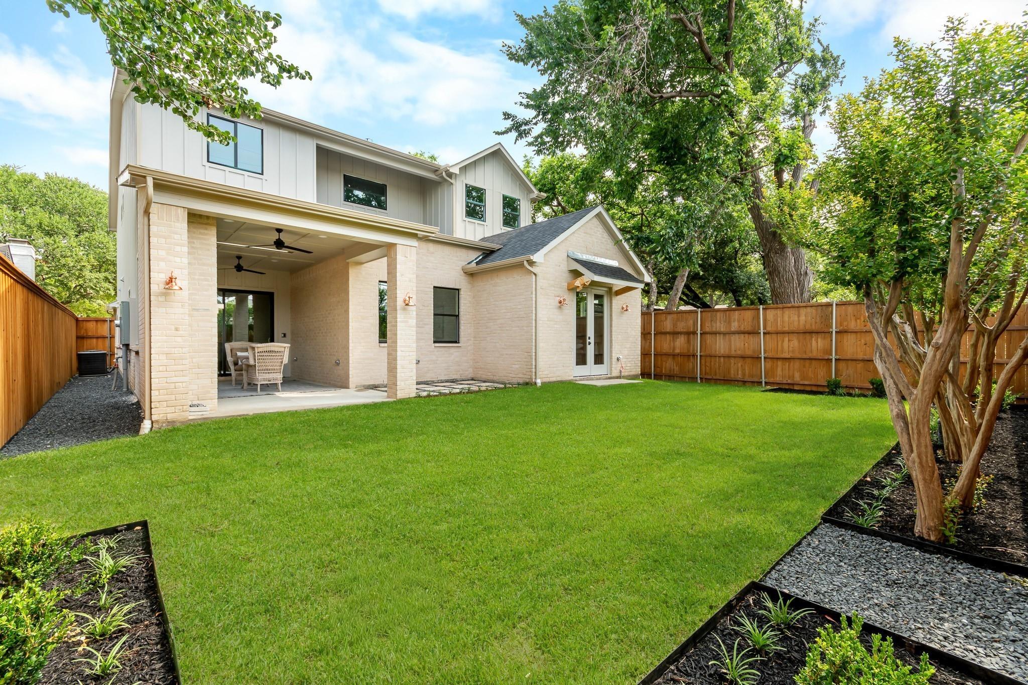 W Amherst Ave, Dallas, TX 75209