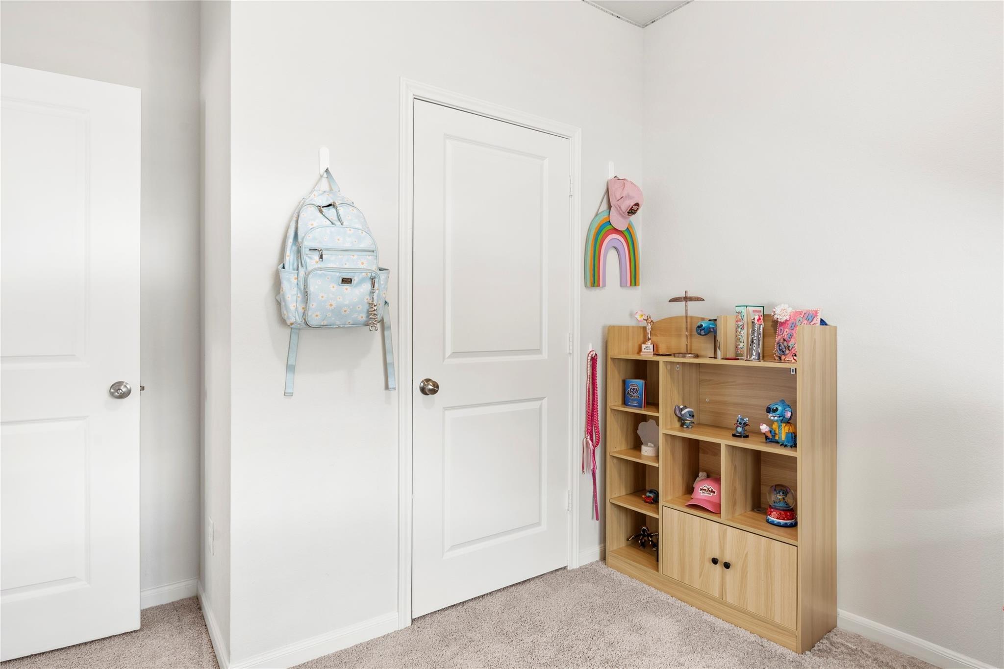 Chestnut Oak Dr, Dallas, TX 75253