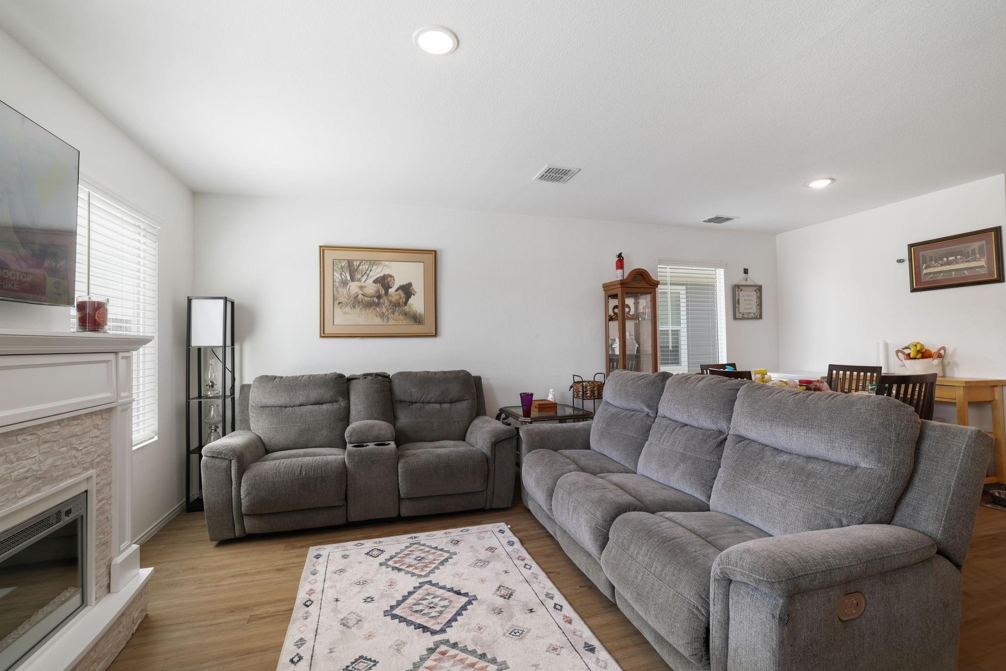 Sterling Way, Ferris, TX 75125