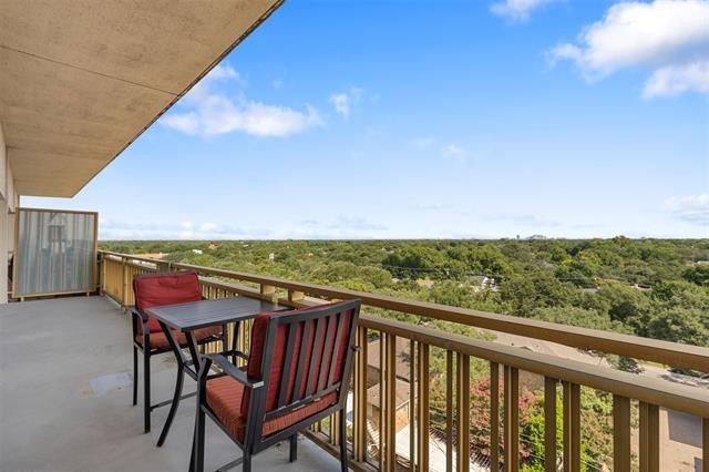 W Northwest Hwy, Dallas, TX 75225