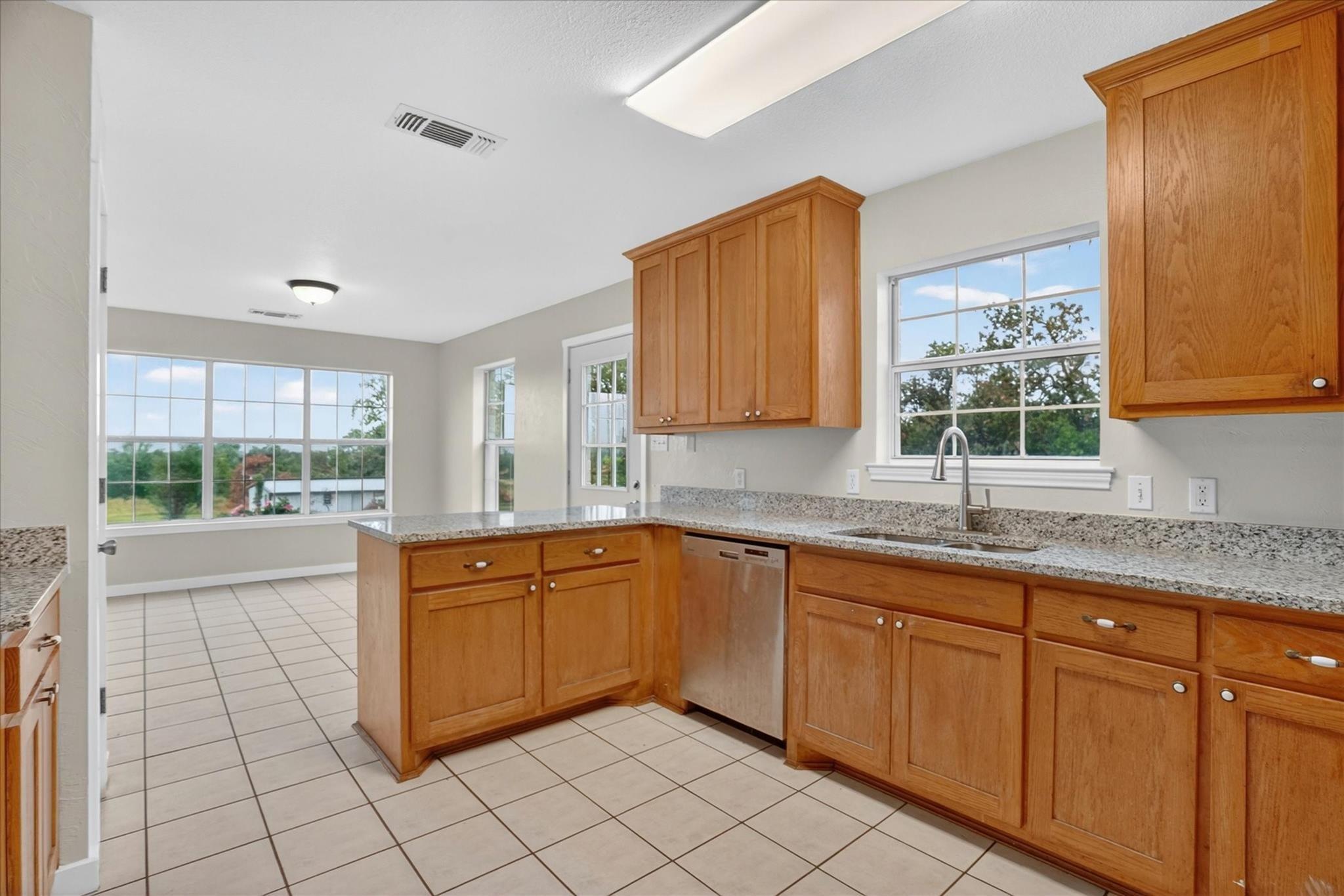 Holbrook Rd, Springtown, TX 76082