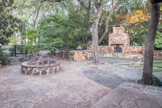 Avenida, Wylie, TX 75098