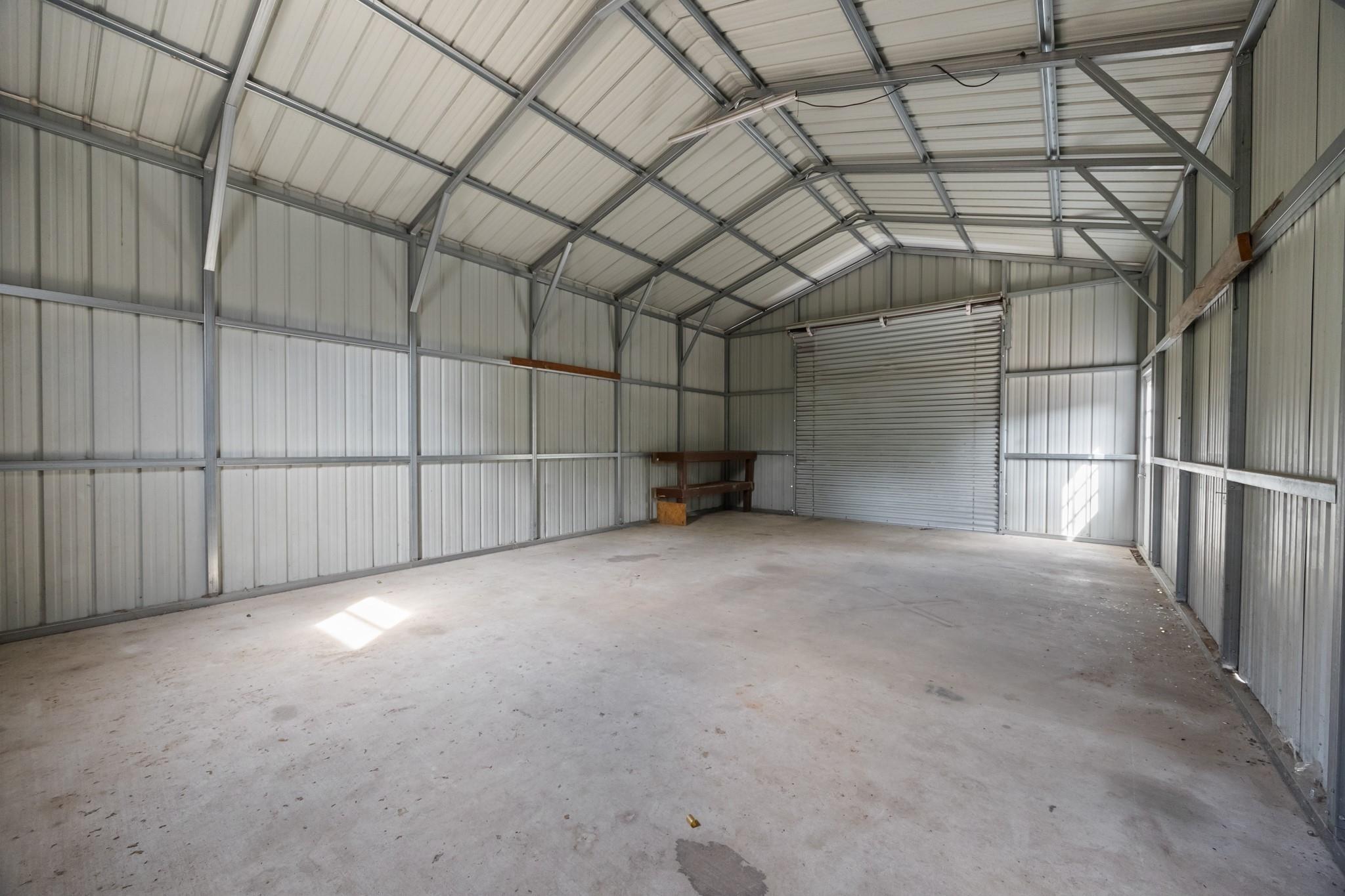 Lynda Ln, Quinlan, TX 75474