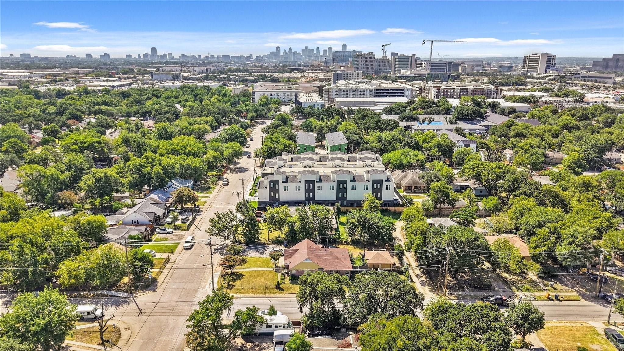 Mohawk Dr, Dallas, TX 75235