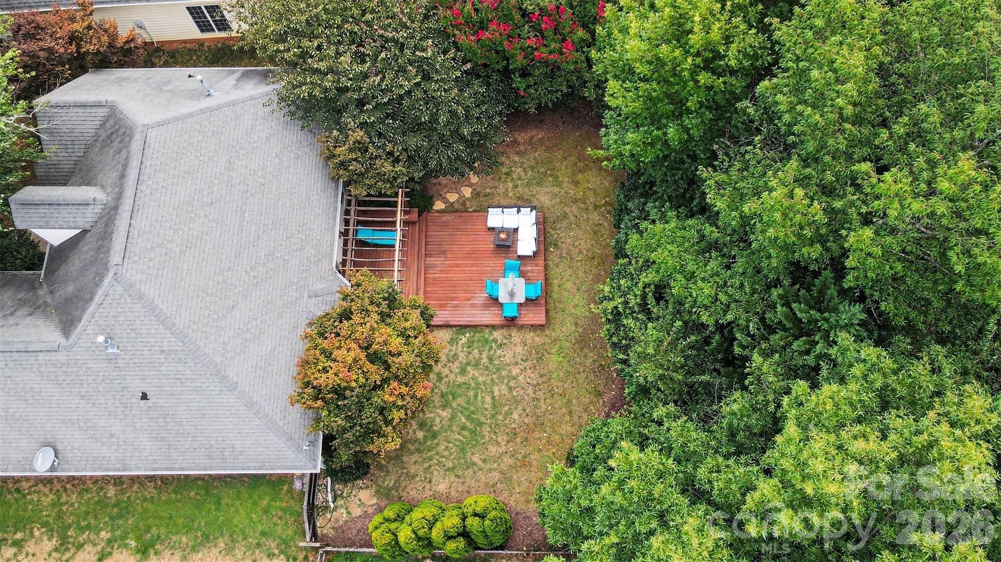 Moray Ct, Charlotte, NC 28211