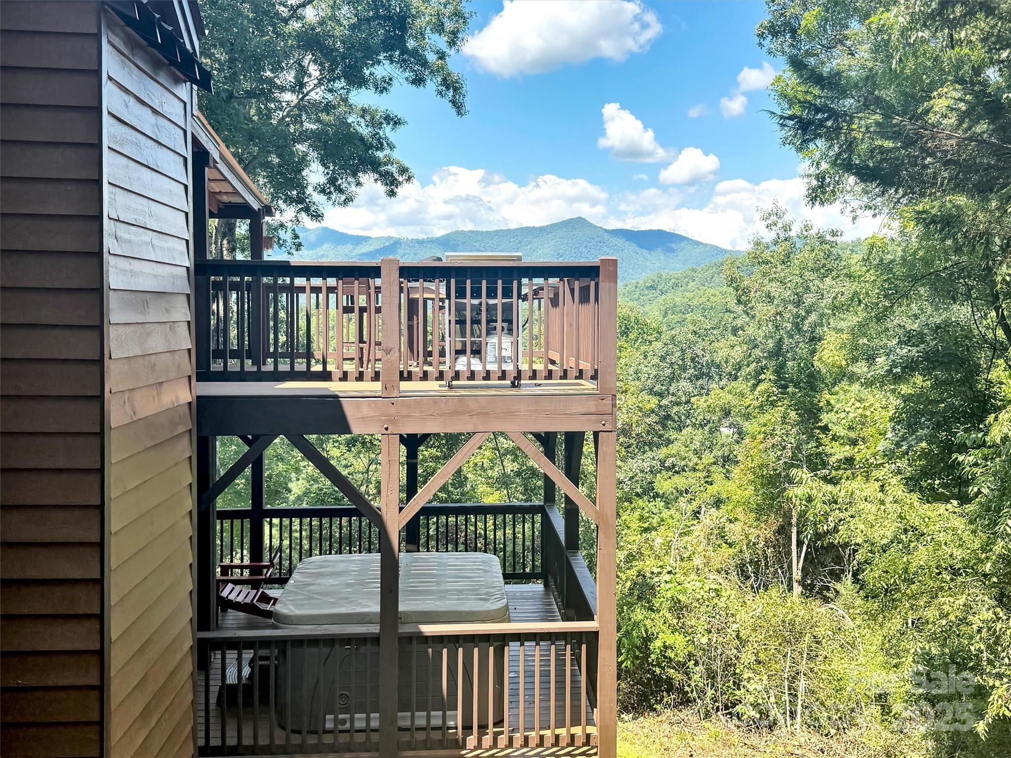 Beechwood Dr, Sylva, NC 28779