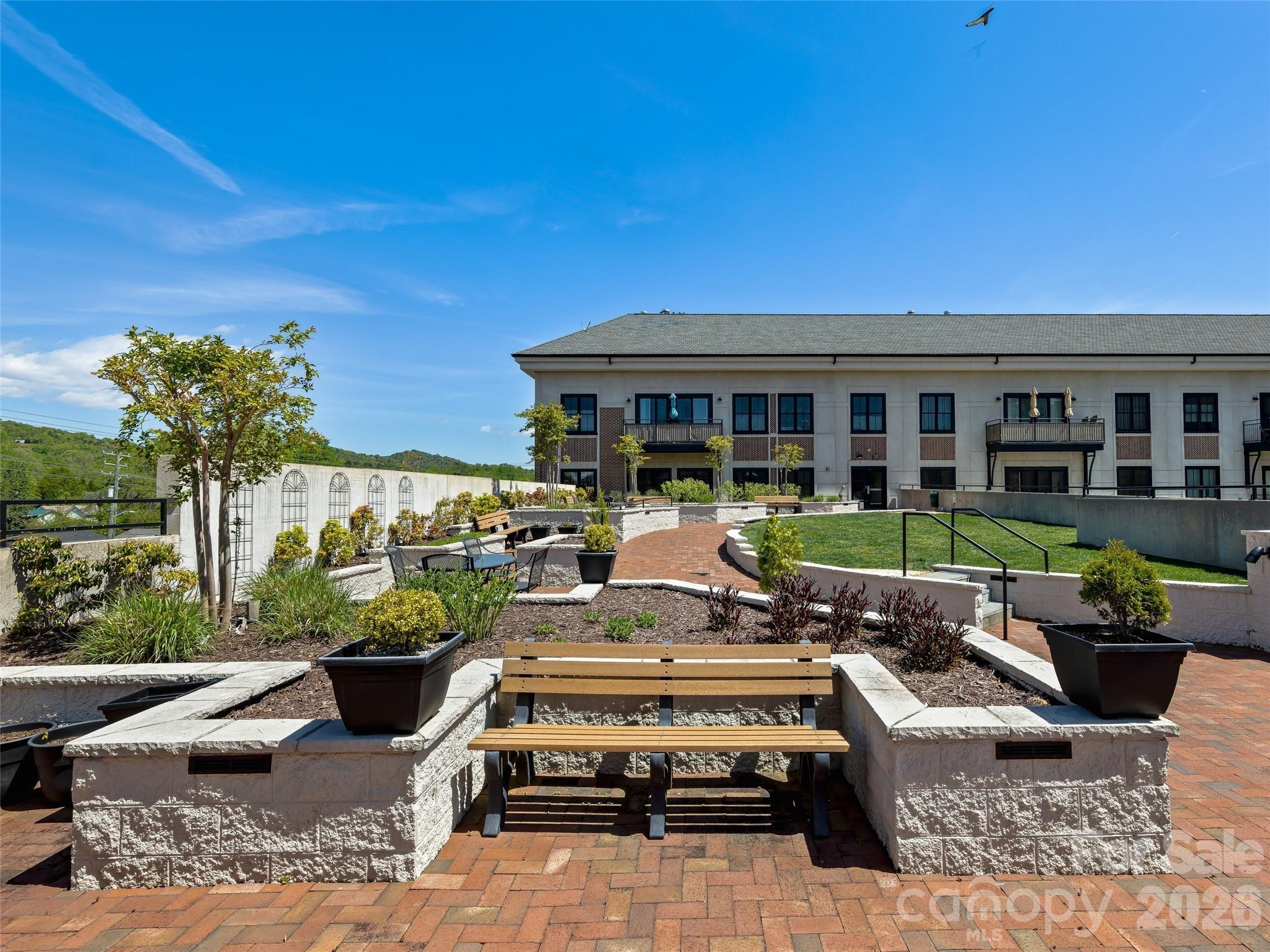 W French Broad St, Brevard, NC 28712