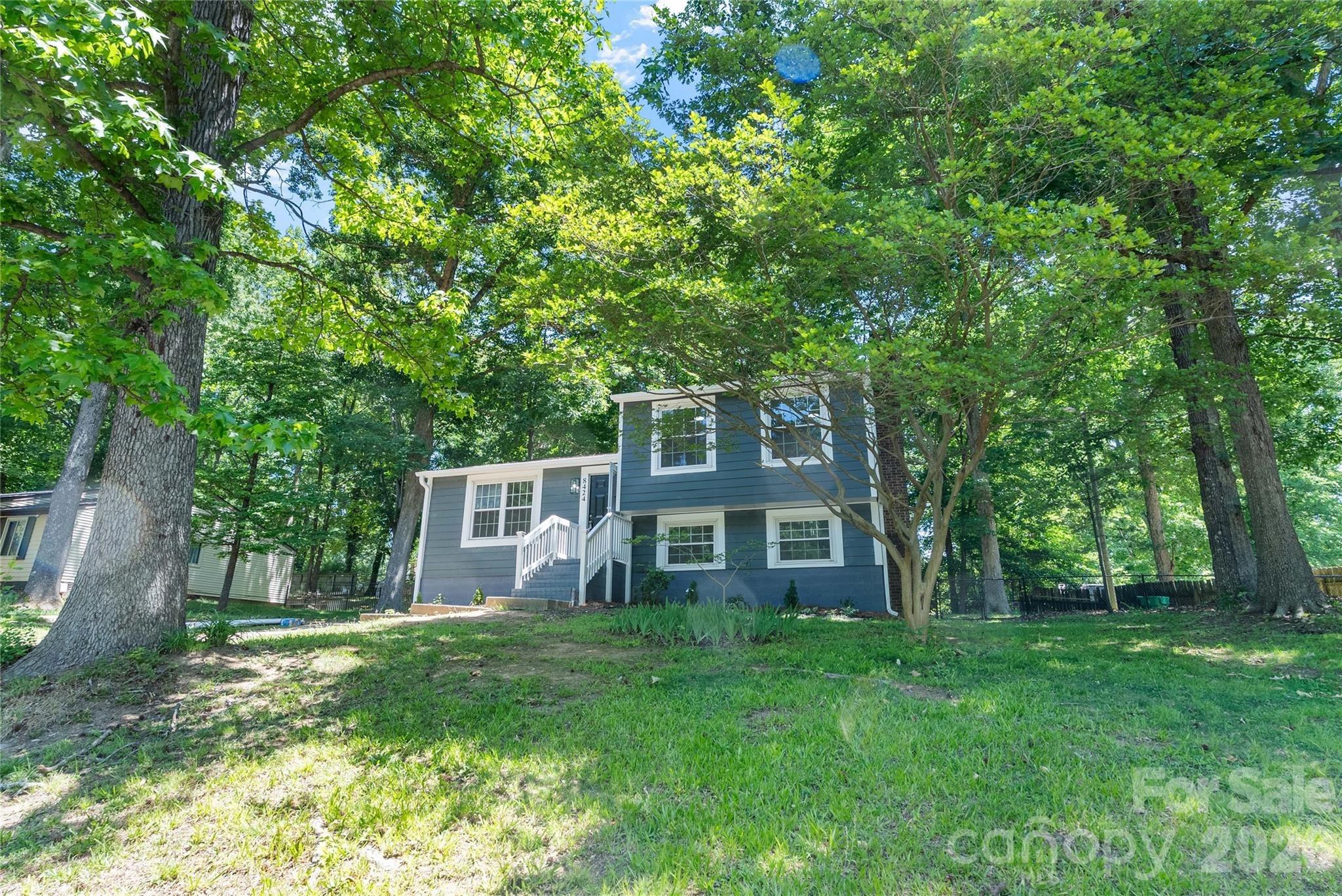 Othello Pl, Charlotte, NC 28227