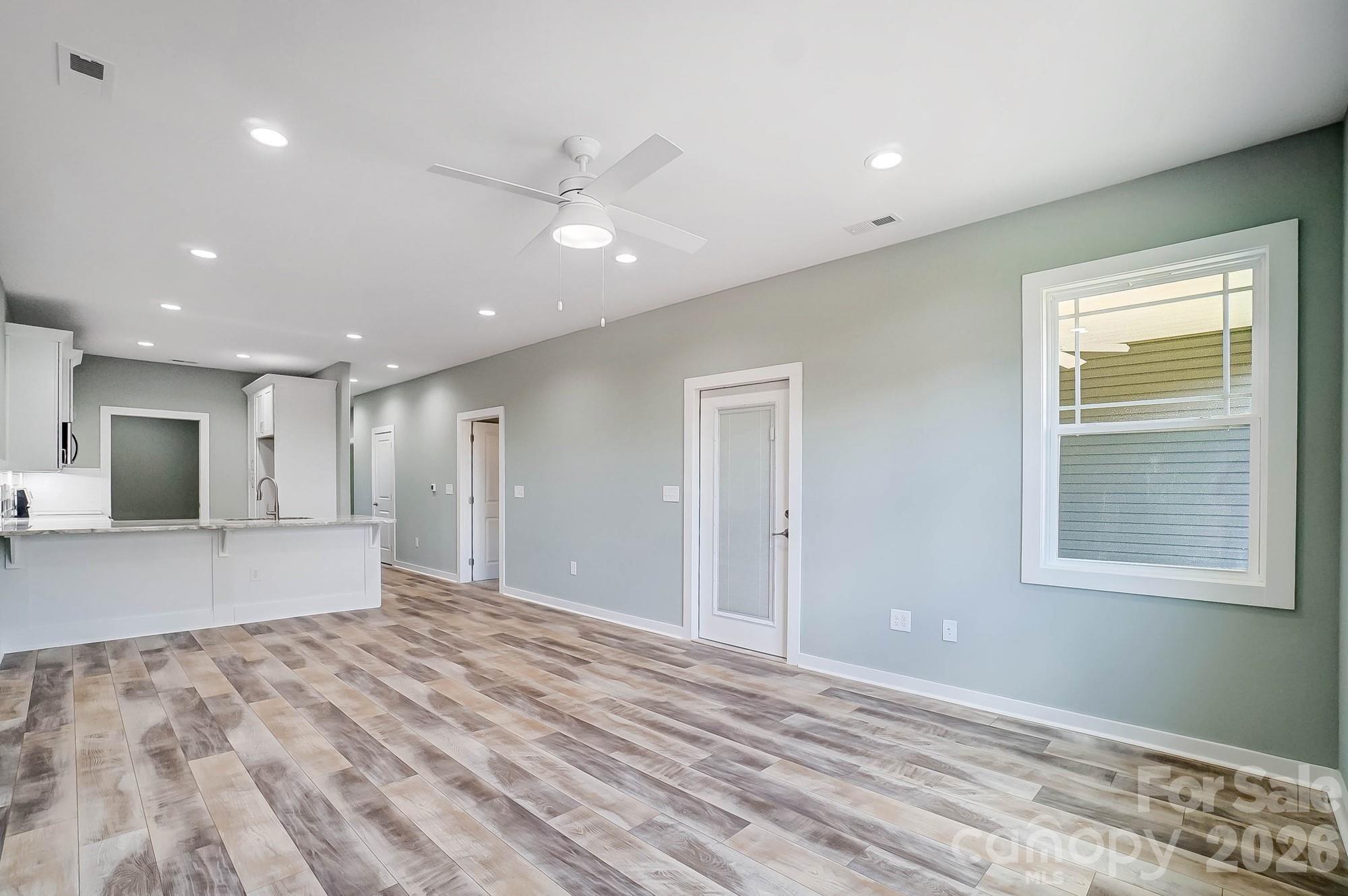 28th Street Pl Se, Hickory, NC 28602