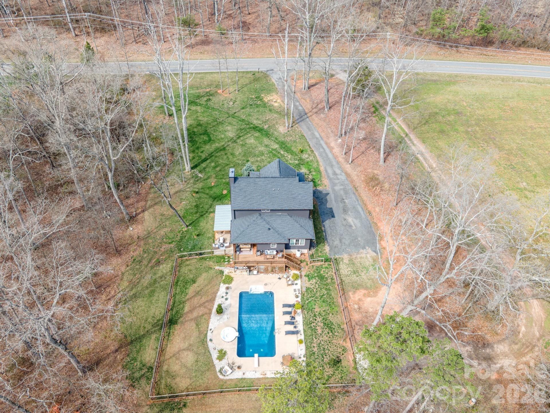 Mullis Rd, Harmony, NC 28634