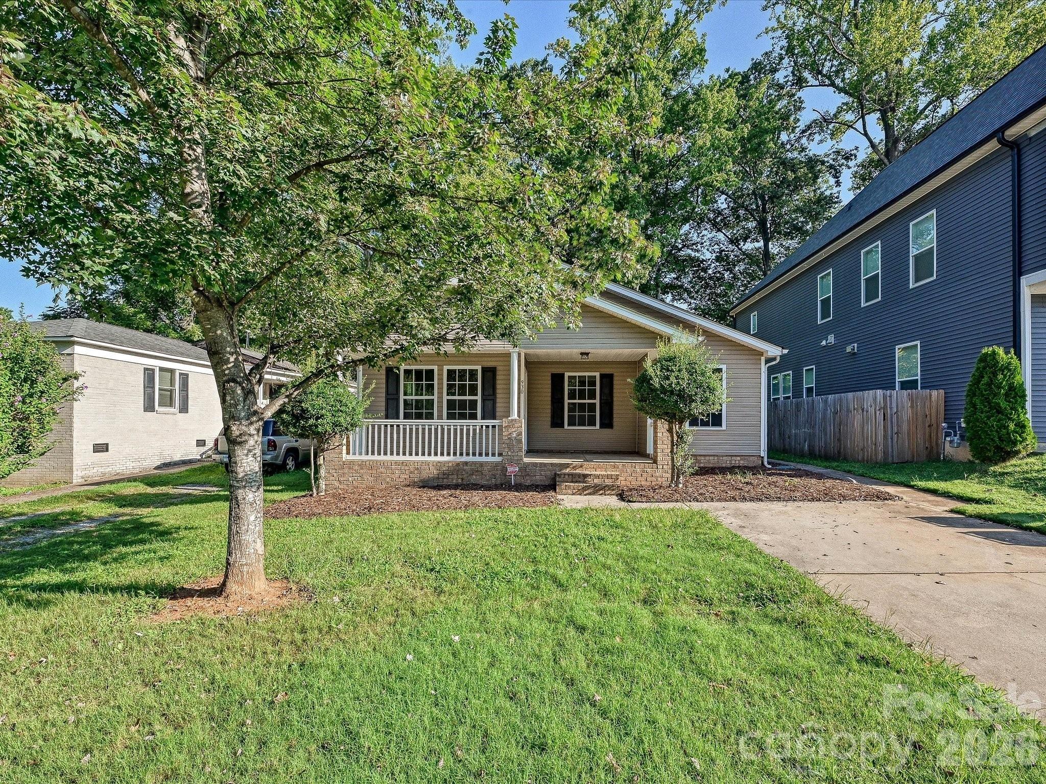Wainwright Ave, Charlotte, NC 28206