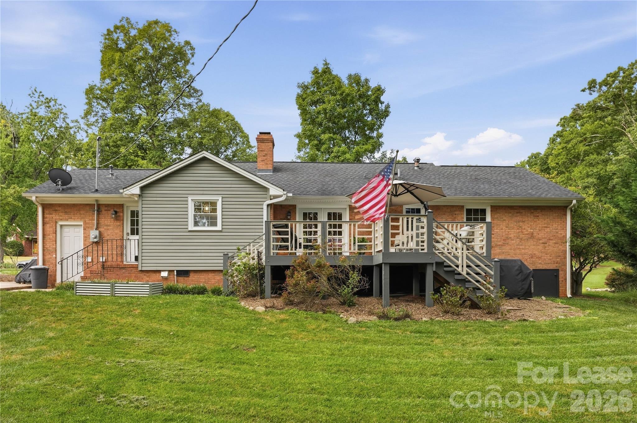 Emory Ln, Charlotte, NC 28211