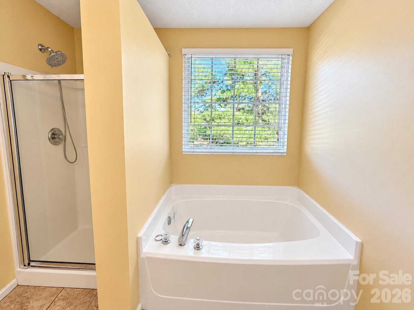 Alenja Ln, Raleigh, NC 27616