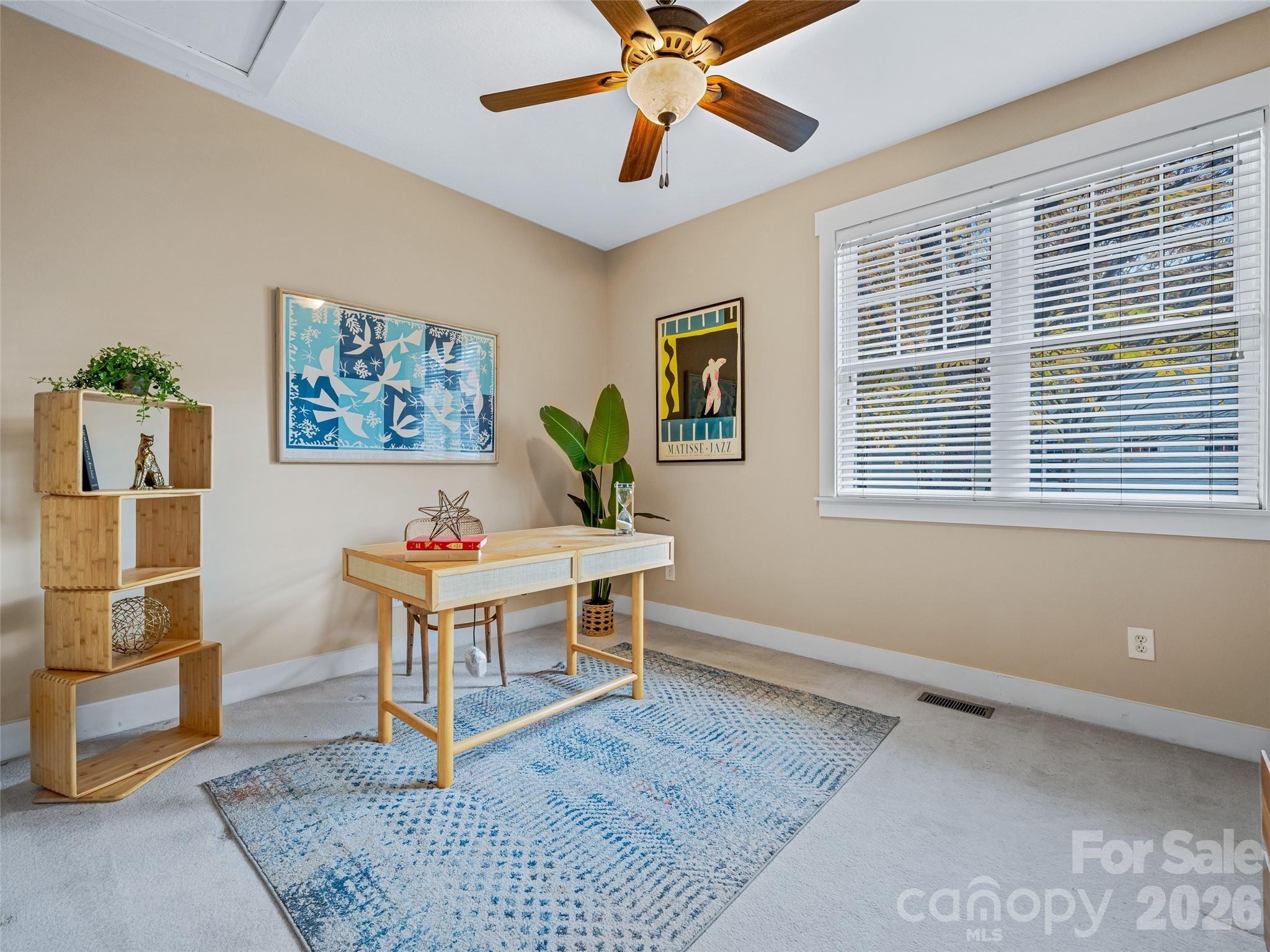 Craftsman Cir, Asheville, NC 28805