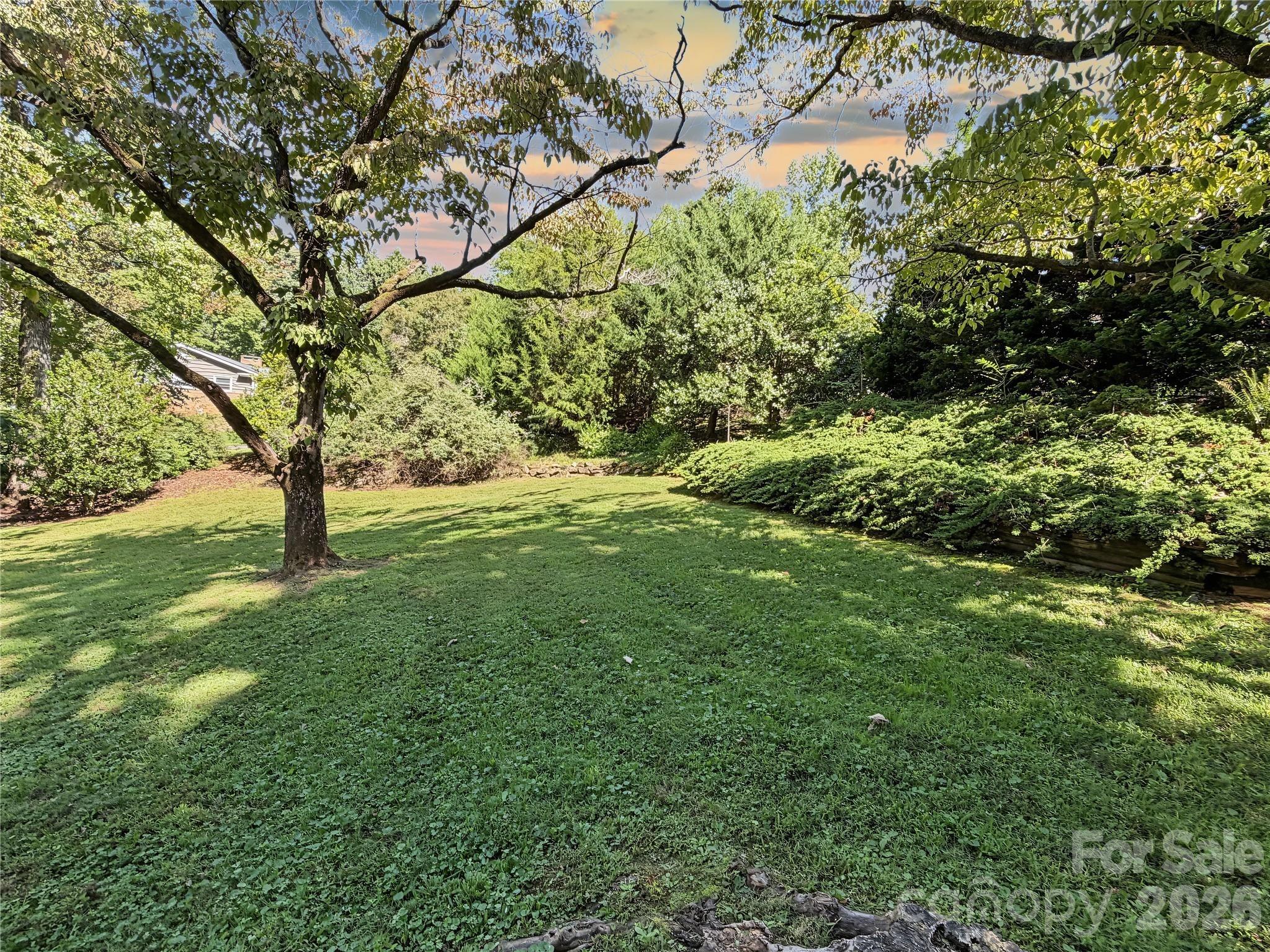 Catherine Dr, Columbus, NC 28722