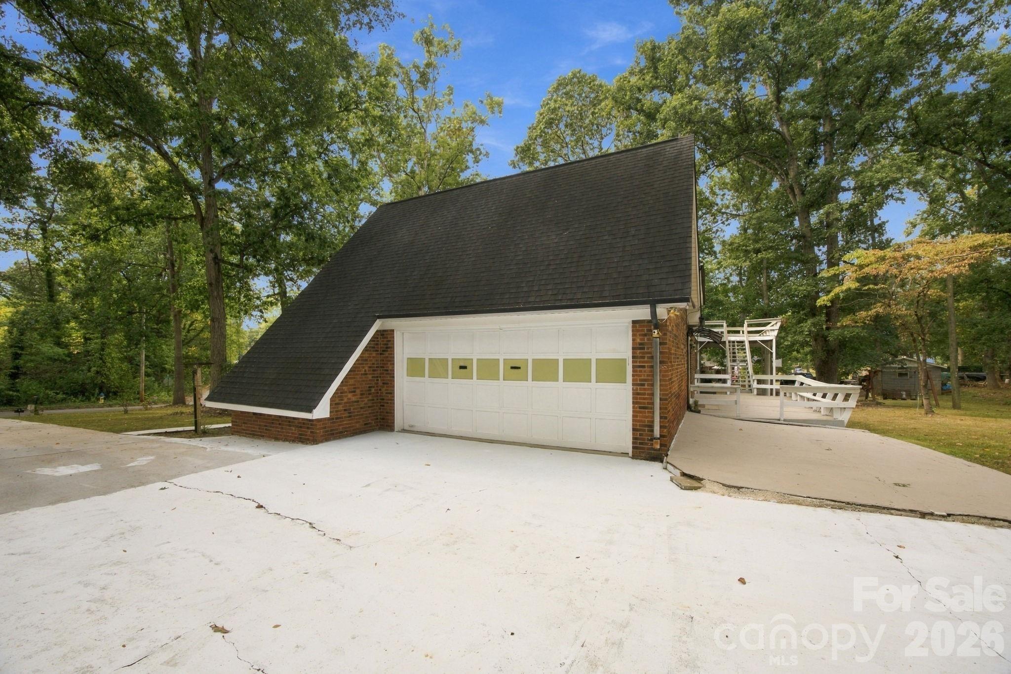Woodside Dr, Kings Mountain, NC 28086