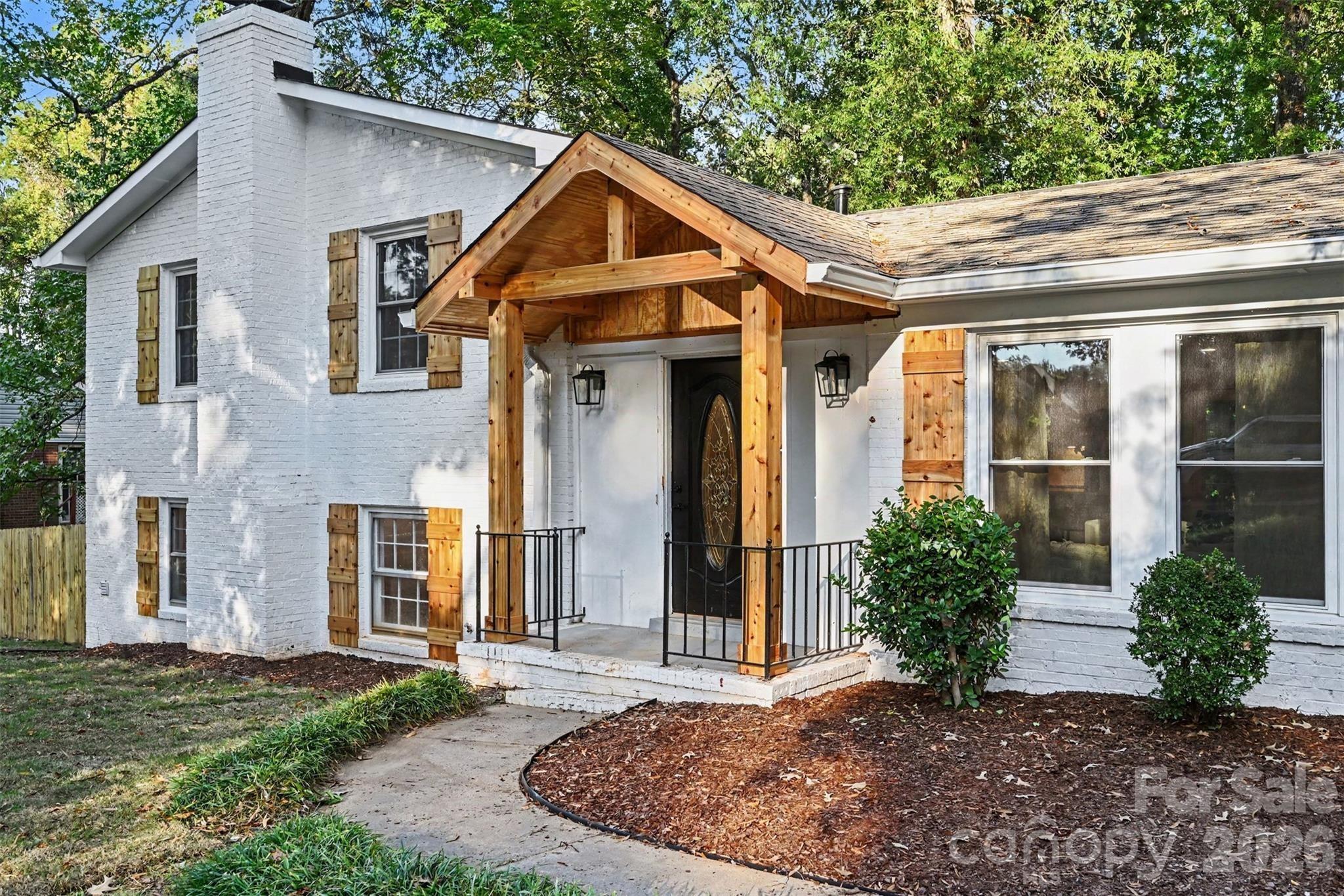 Rama Rd, Charlotte, NC 28211