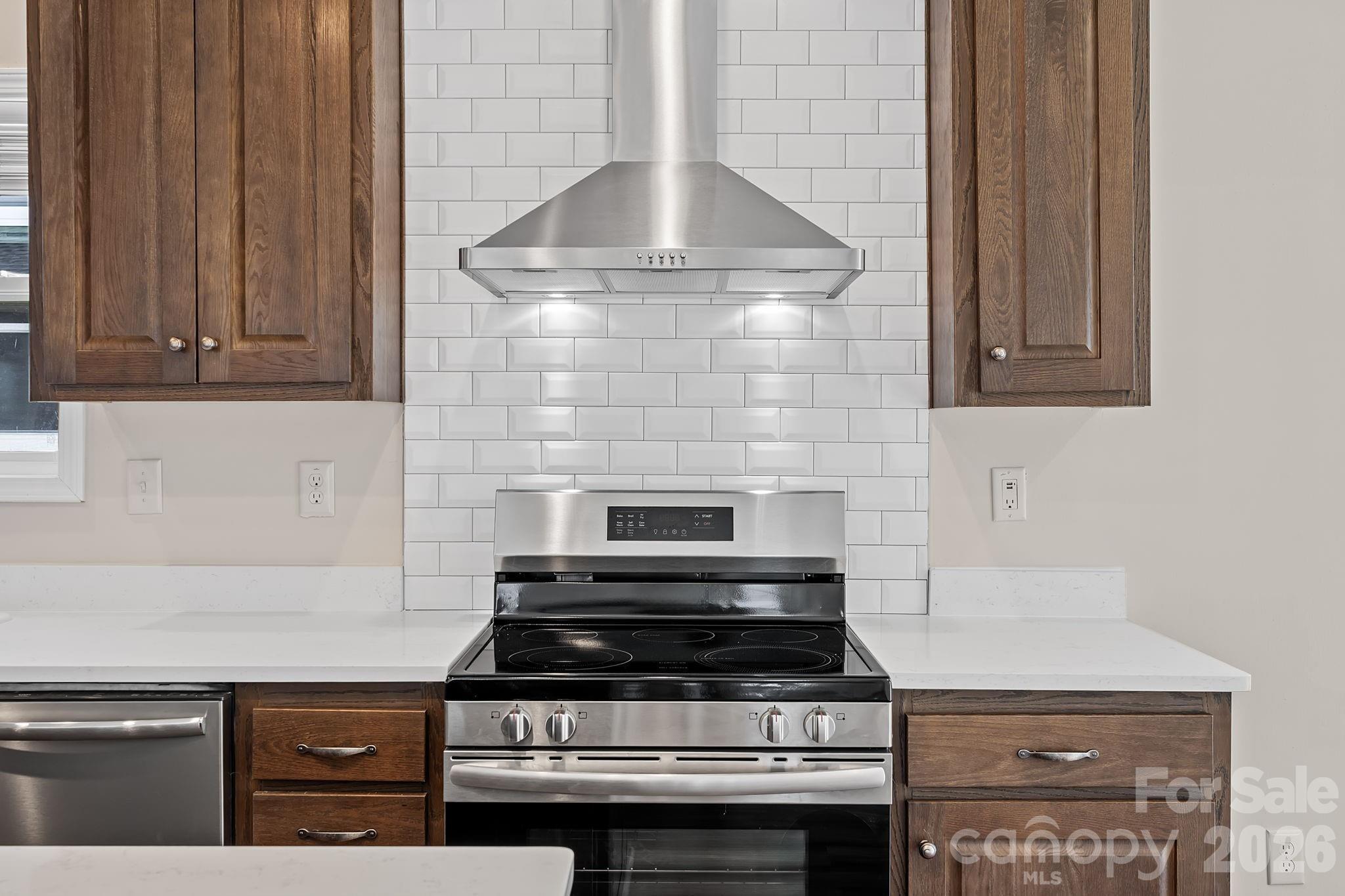 Bellamy Rd, Asheville, NC 28806