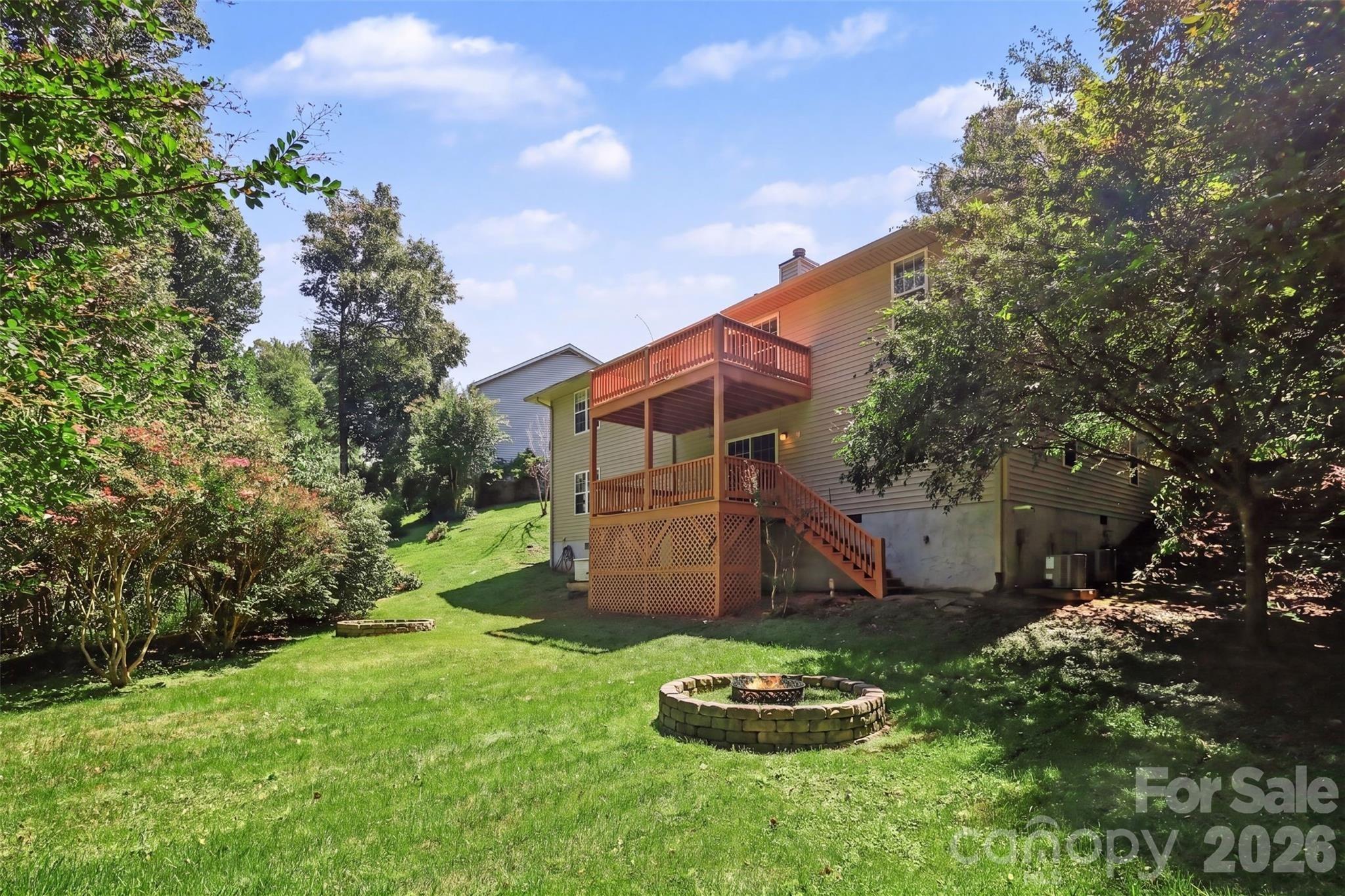 Firestone Ct, Etowah, NC 28729