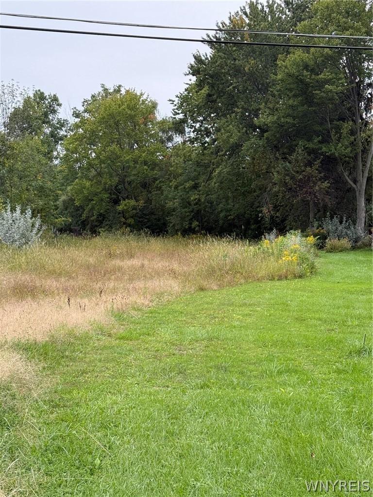 Sunset Dr, Grand Island, NY 14072