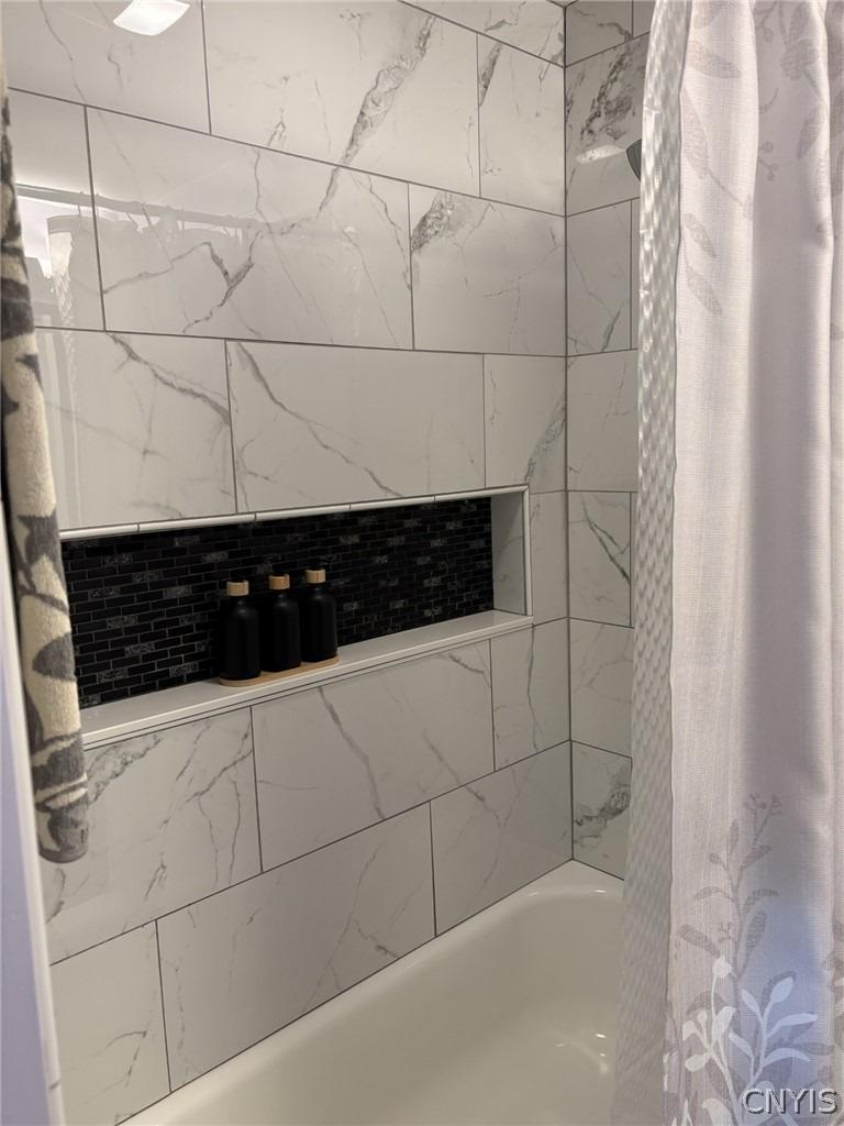 Riverdale Rd, Liverpool, NY 13090