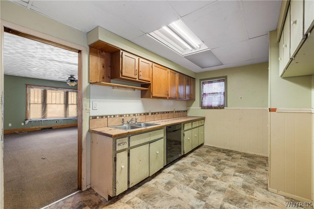 Niagara Ave, Niagara Falls, NY 14305