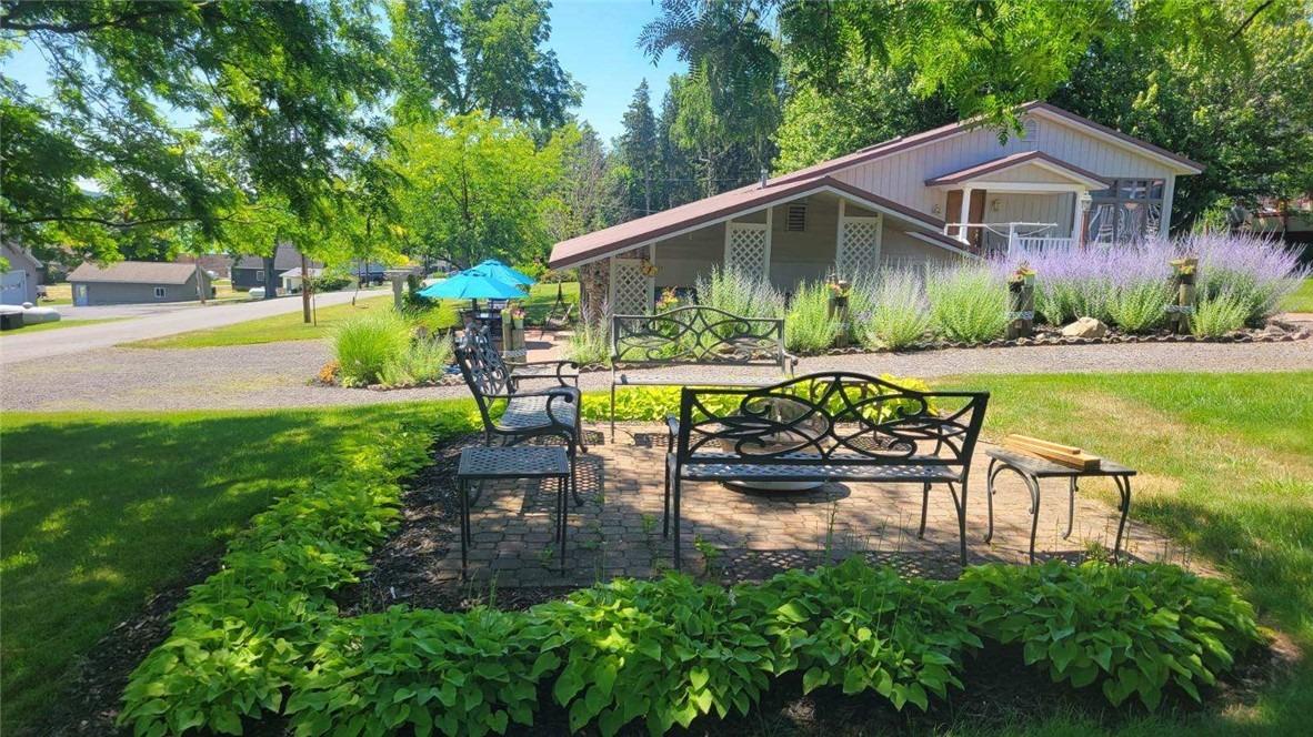 W Bay Rd, Sterling, NY 13156