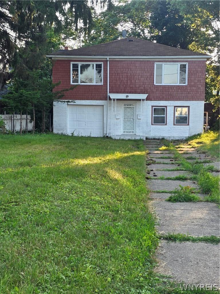 Palos Pl, Buffalo, NY 14215