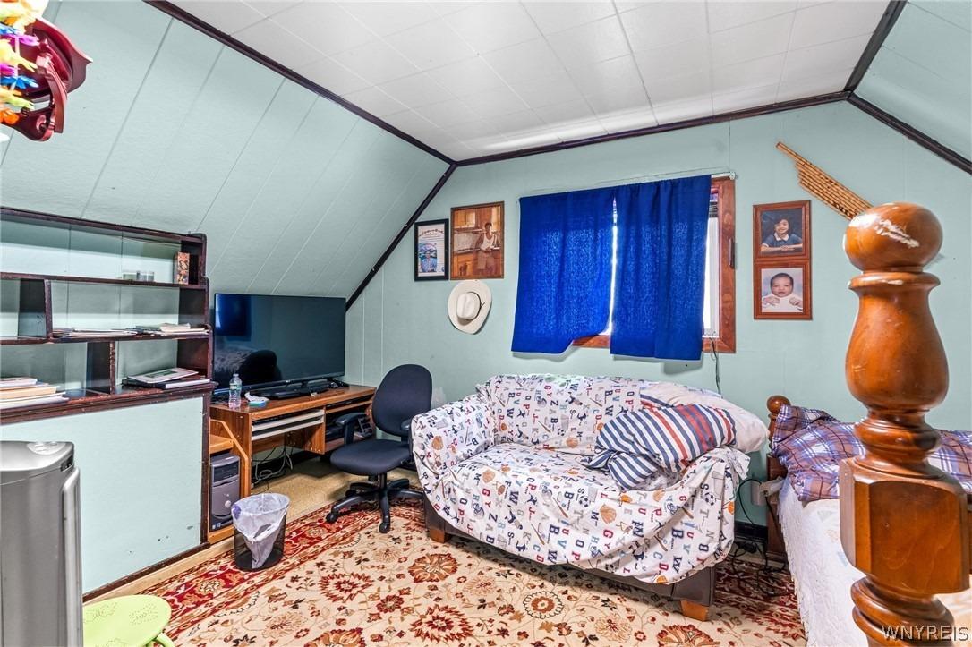 Walden Ave, Buffalo, NY 14211