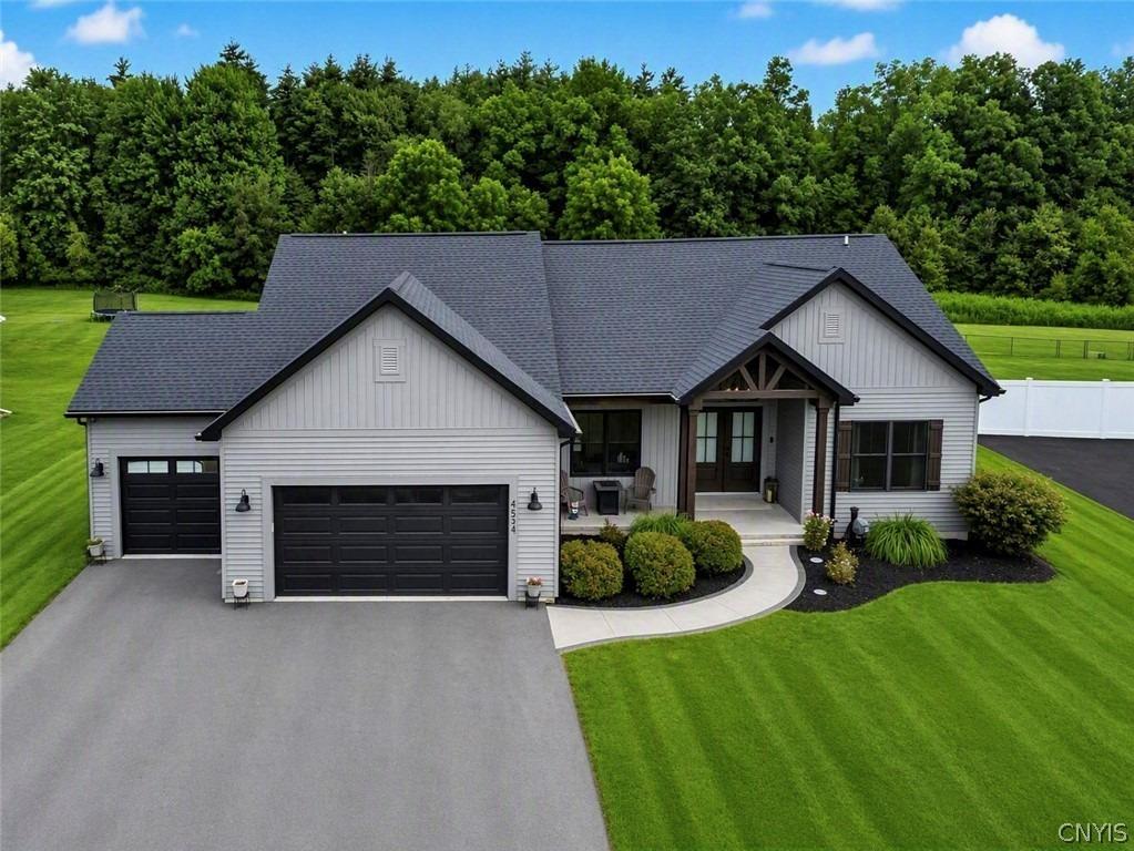 Hollyshire Way, Clay, NY 13041