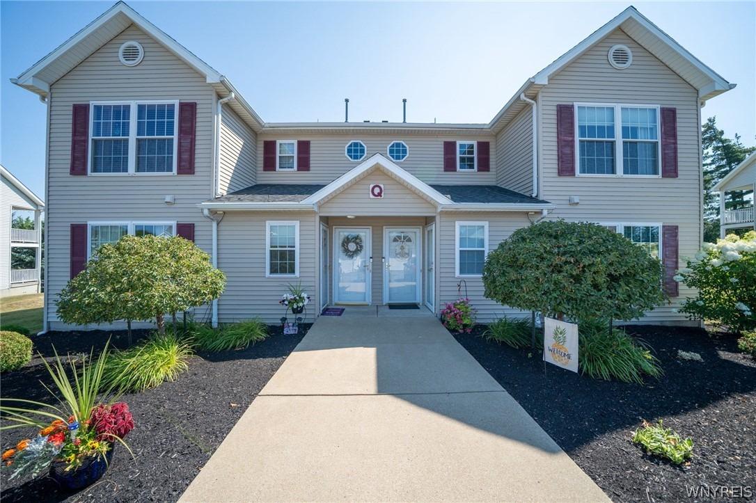 Berkley Pl, Hamburg, NY 14075