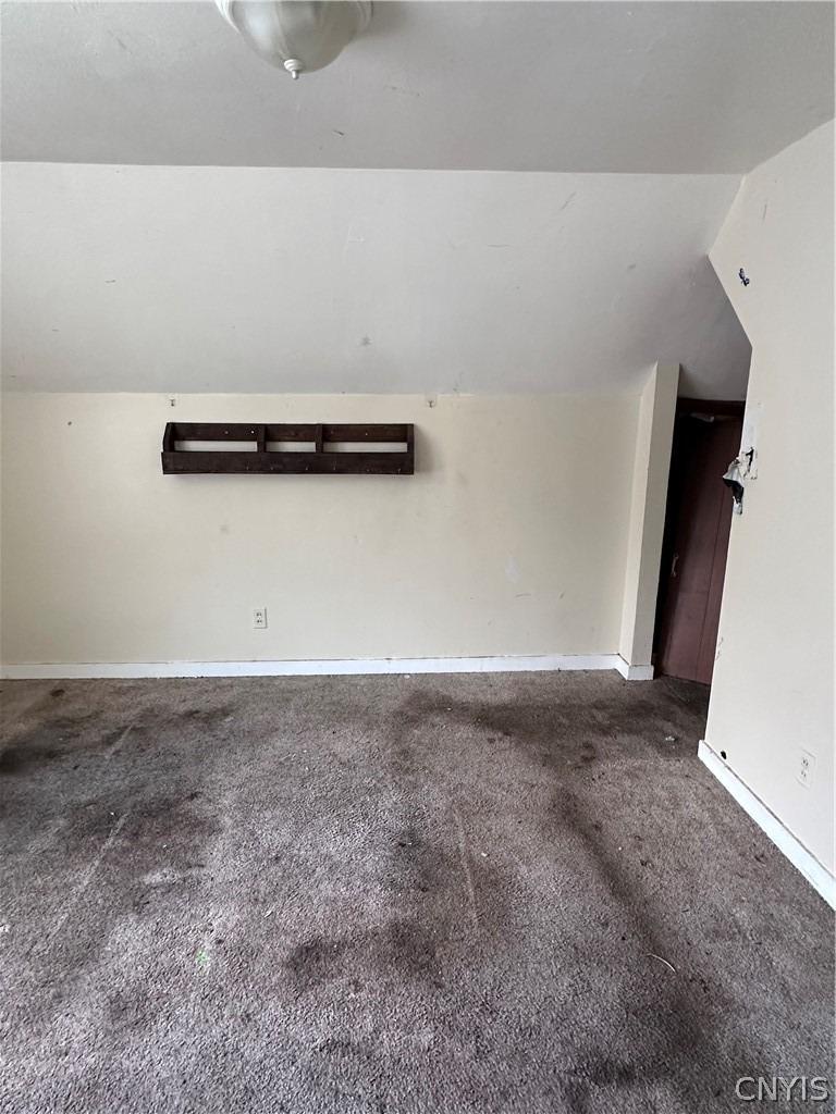 Marvin Rd, Syracuse, NY 13207