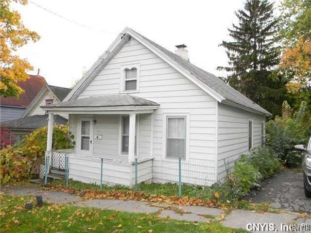 Greenway Ave, Syracuse, NY 13206