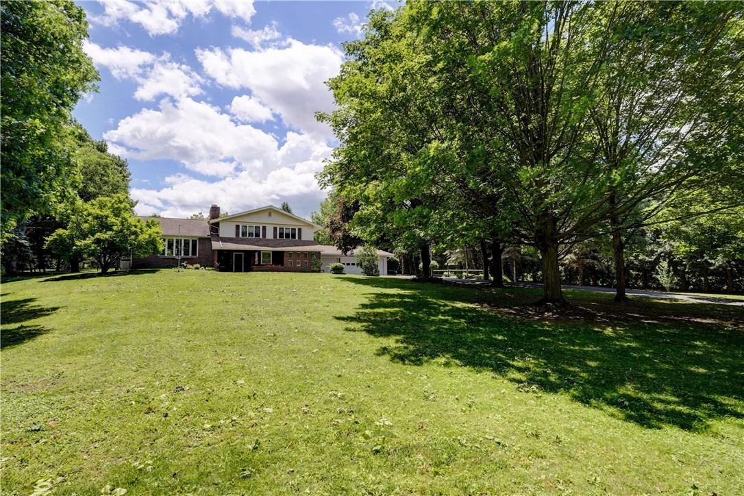 Short Rd, Canandaigua, NY 14424