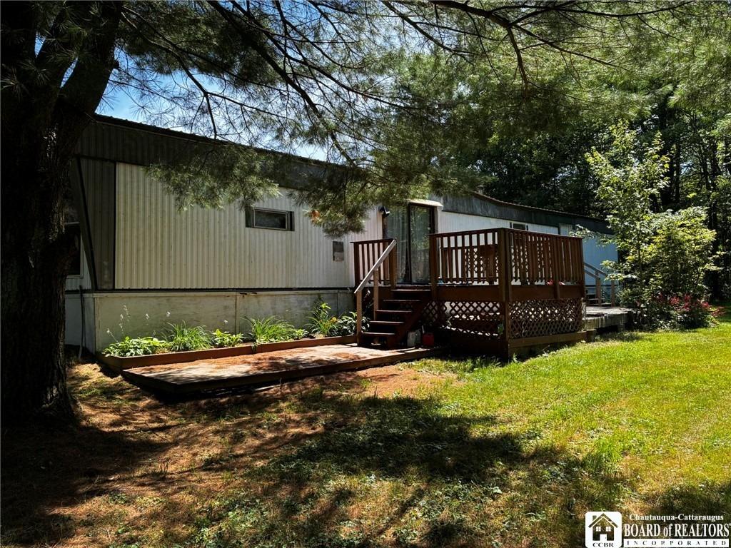 Scandia Rd, Russell, PA 16345
